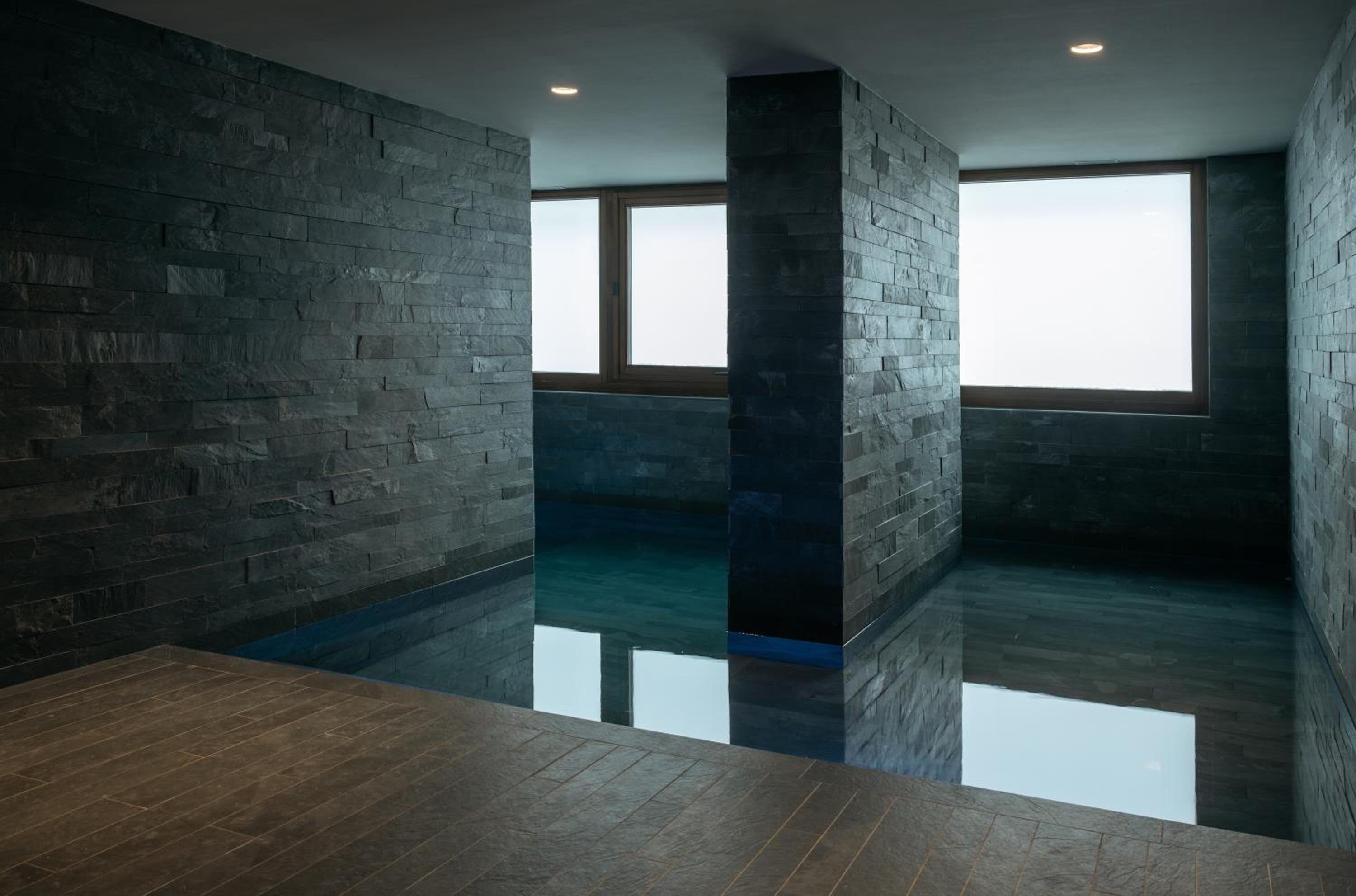Apartment With Terrace photo 3