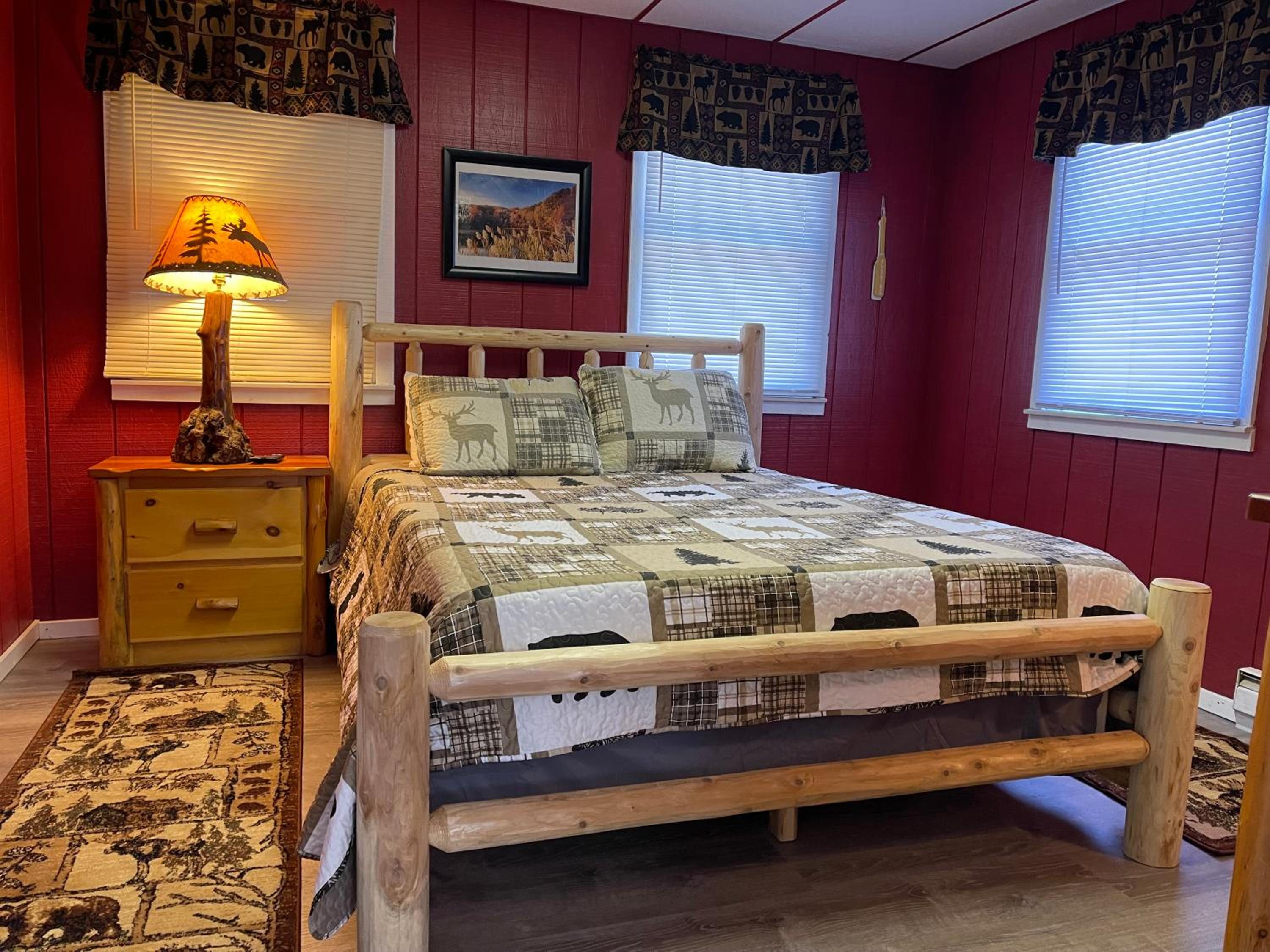Three-Bedroom House photo 2
