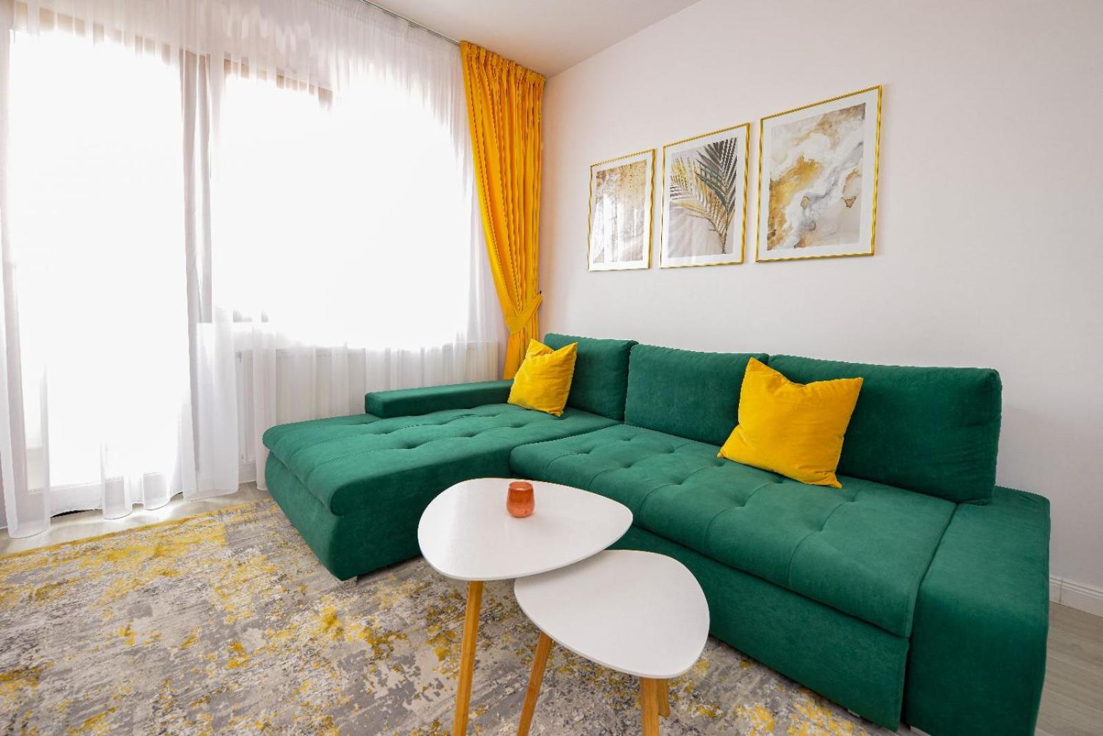 One-Bedroom Apartment - Photo 13