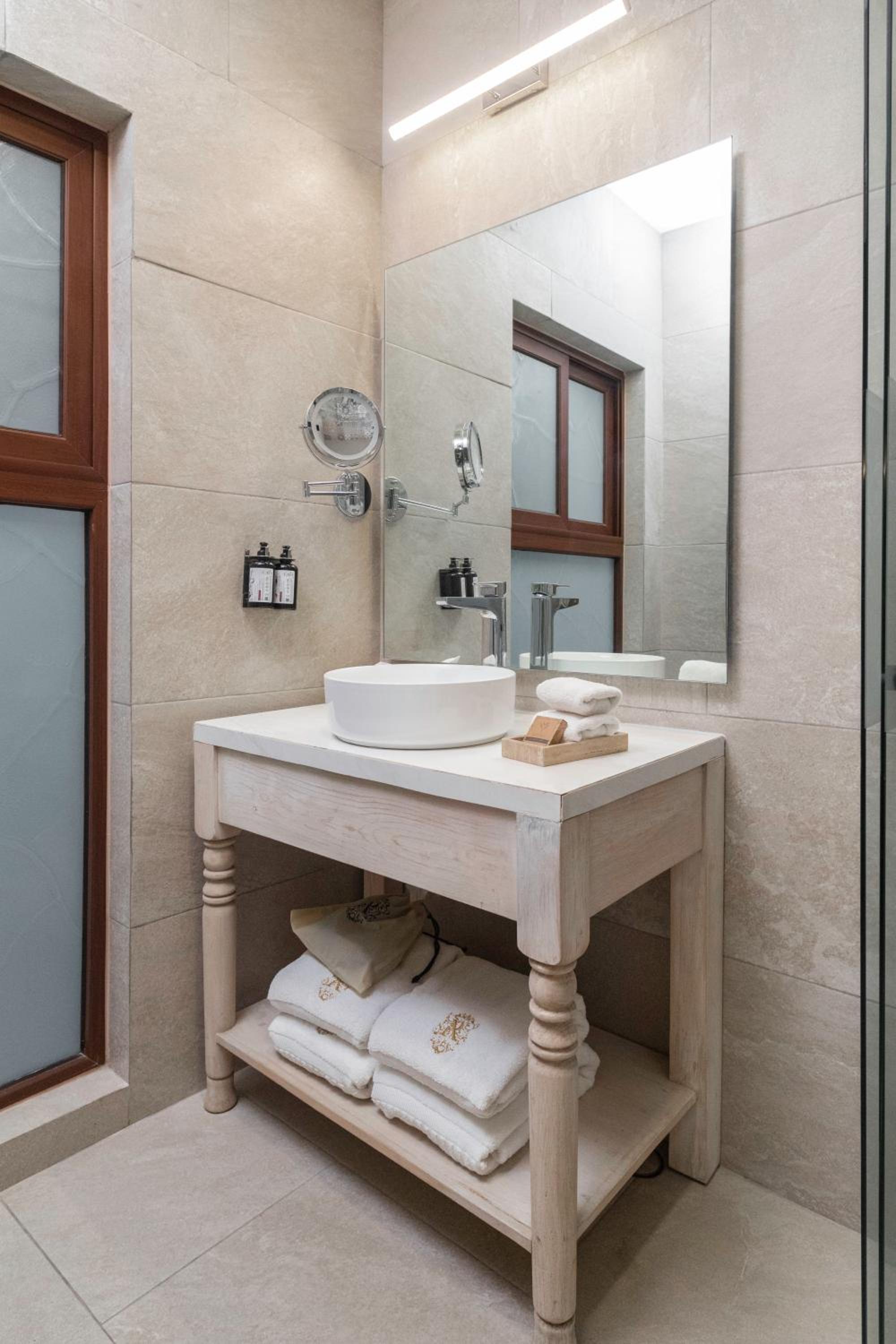 Grand Queen Room - Photo 2