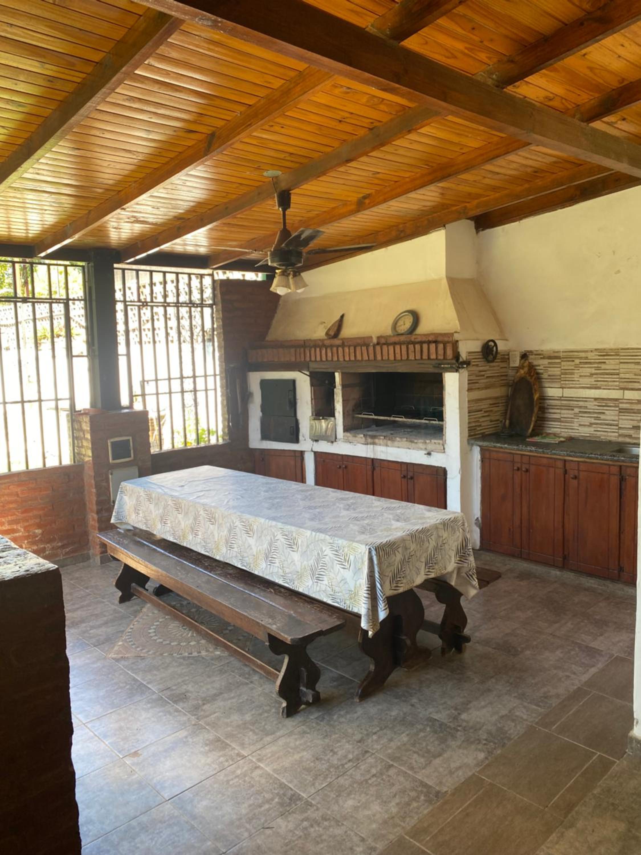 Three-Bedroom House photo 2