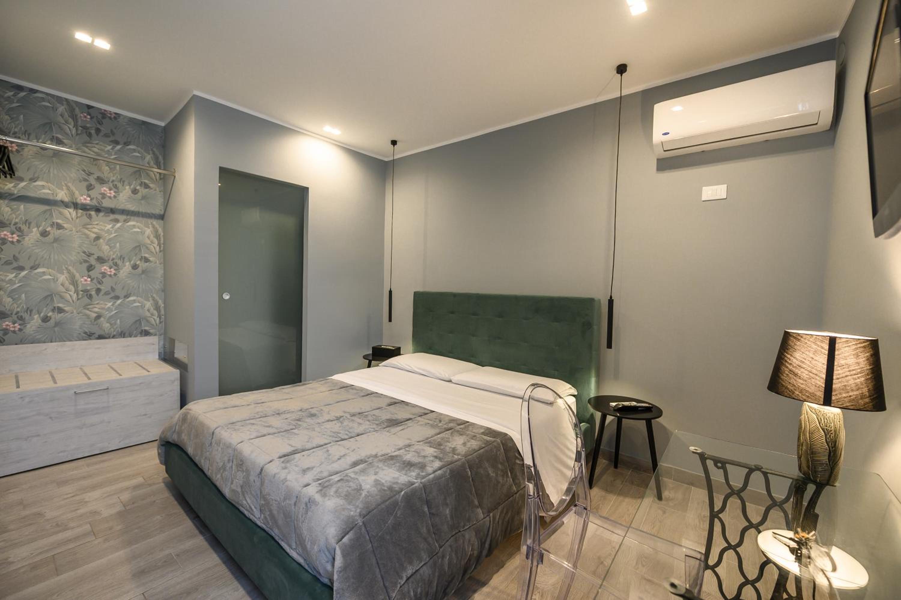 Double Room with Private Bathroom - Photo 5