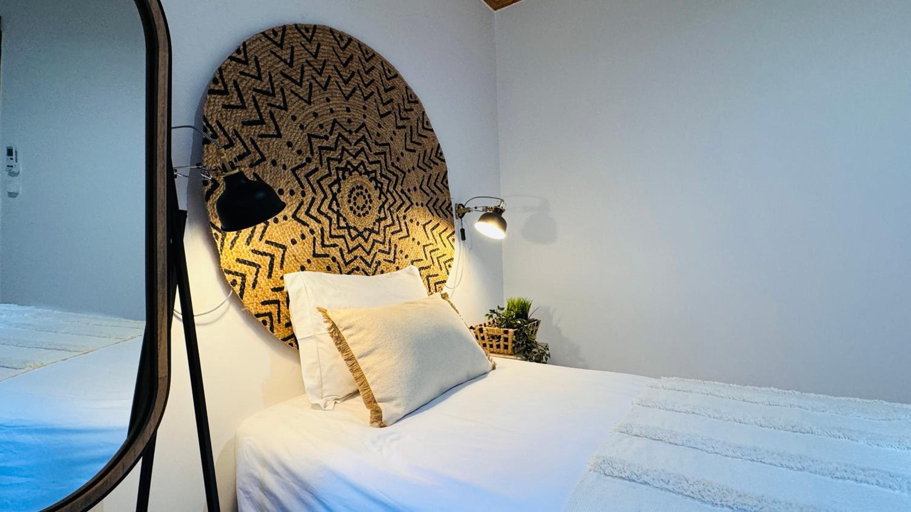 Single Room with Private Bathroom photo 1
