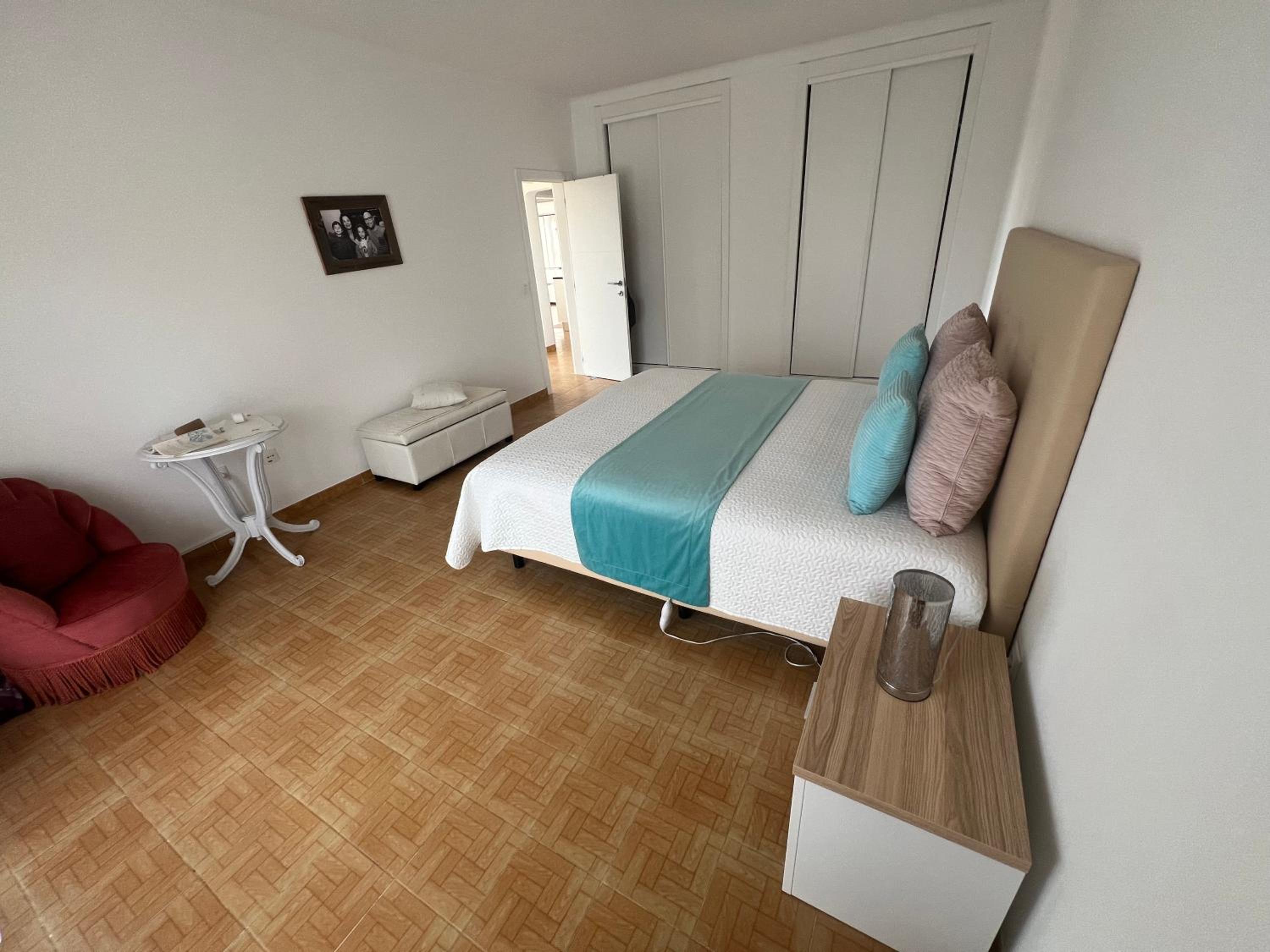 Deluxe Double or Twin Room photo 2