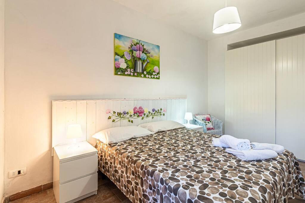 Apartment with Terrace - Separate Building photo 3