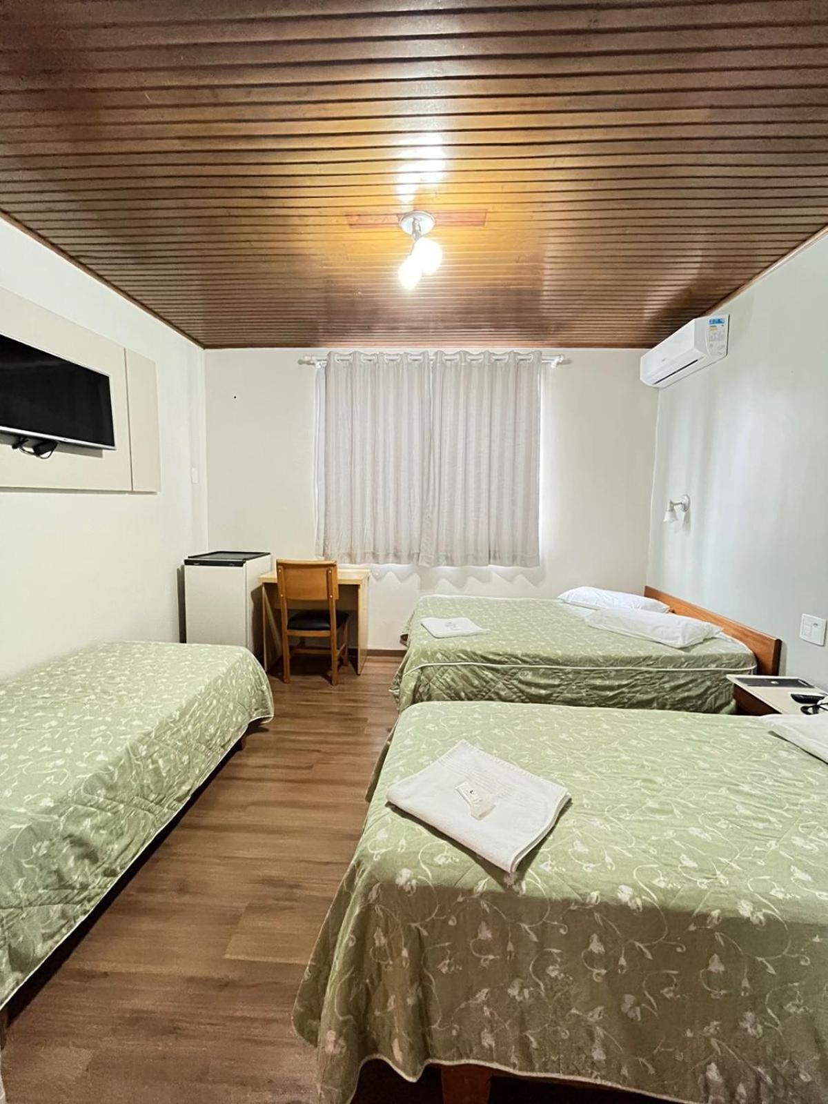 Standard Quadruple Room photo 1