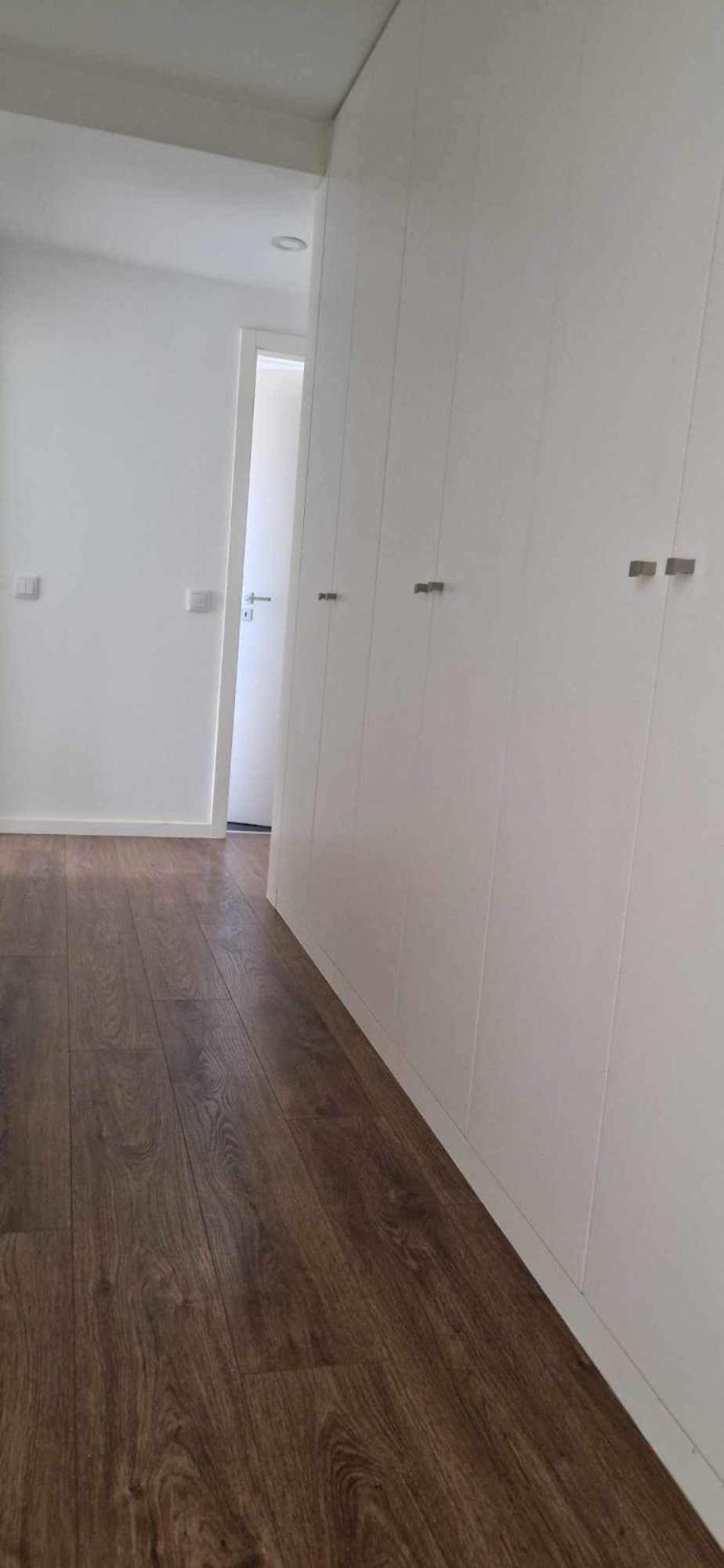 Three-Bedroom Apartment - Photo 21