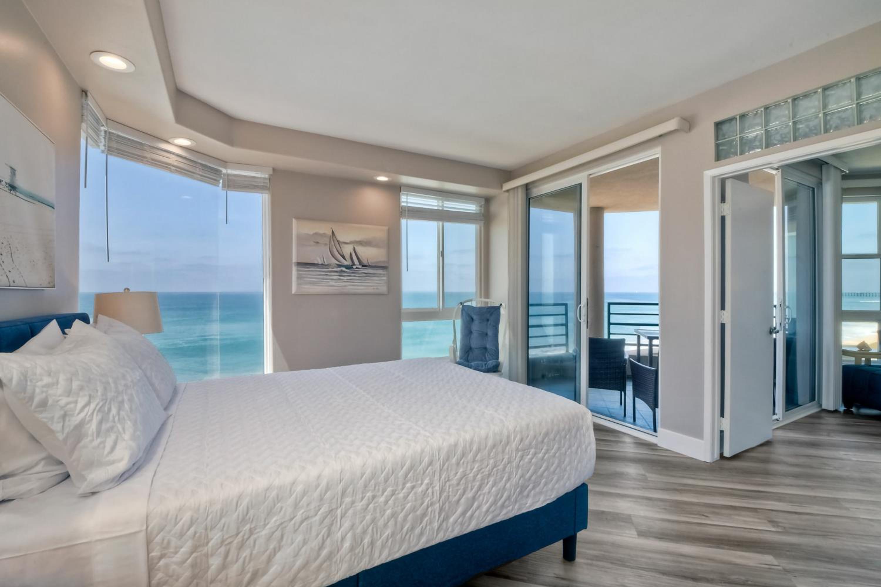 Apartment with Sea View photo 1