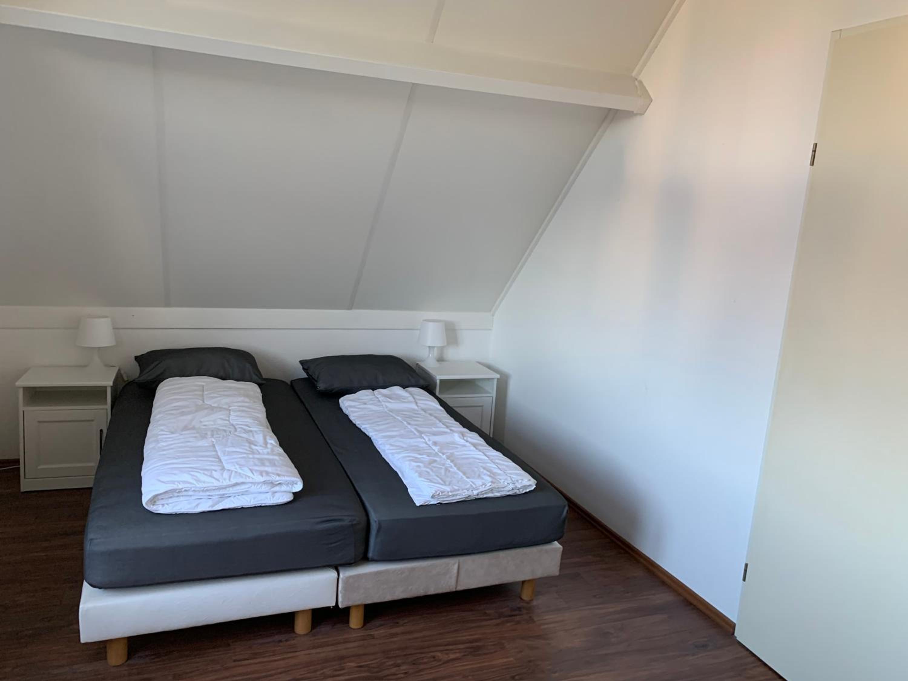 Three-Bedroom House photo 3