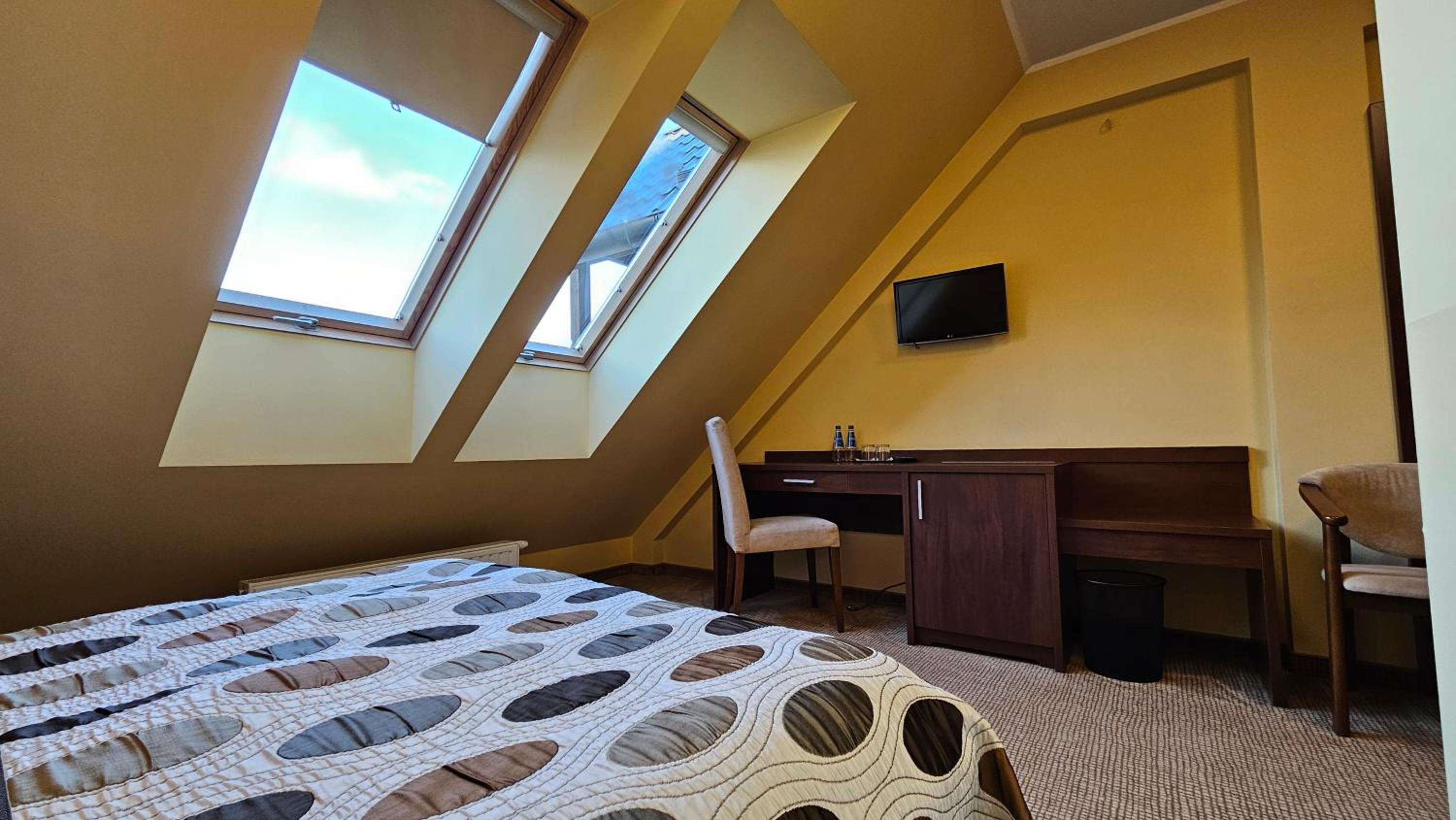 Single Room photo 2