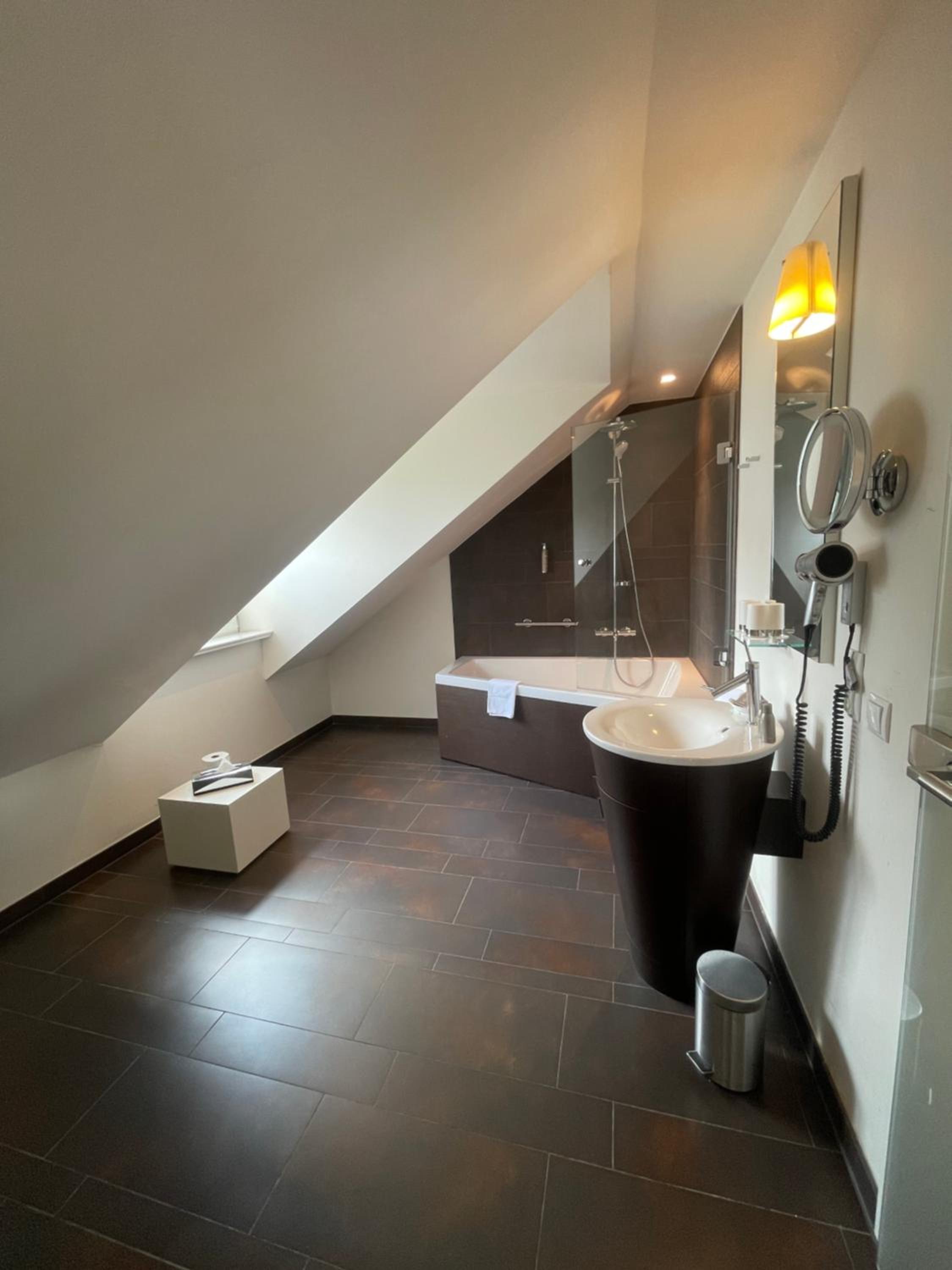 Deluxe Double Room photo 3