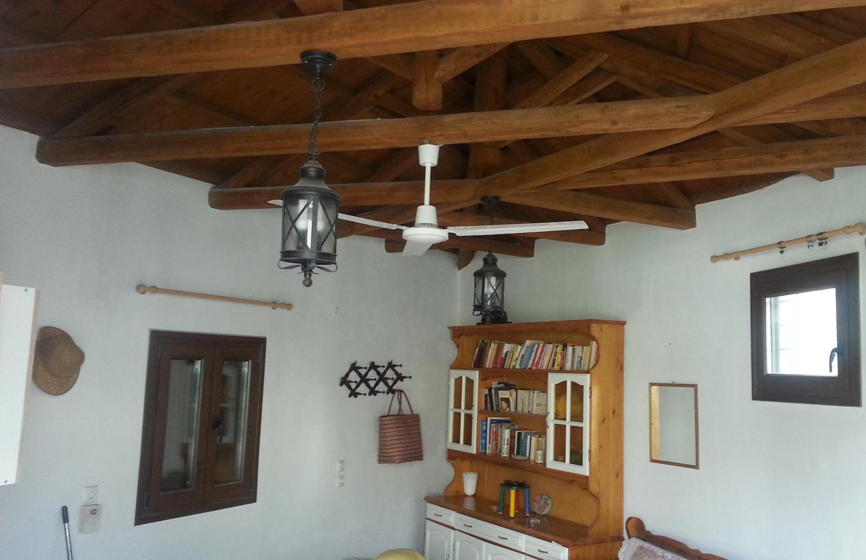 One-Bedroom House photo 2