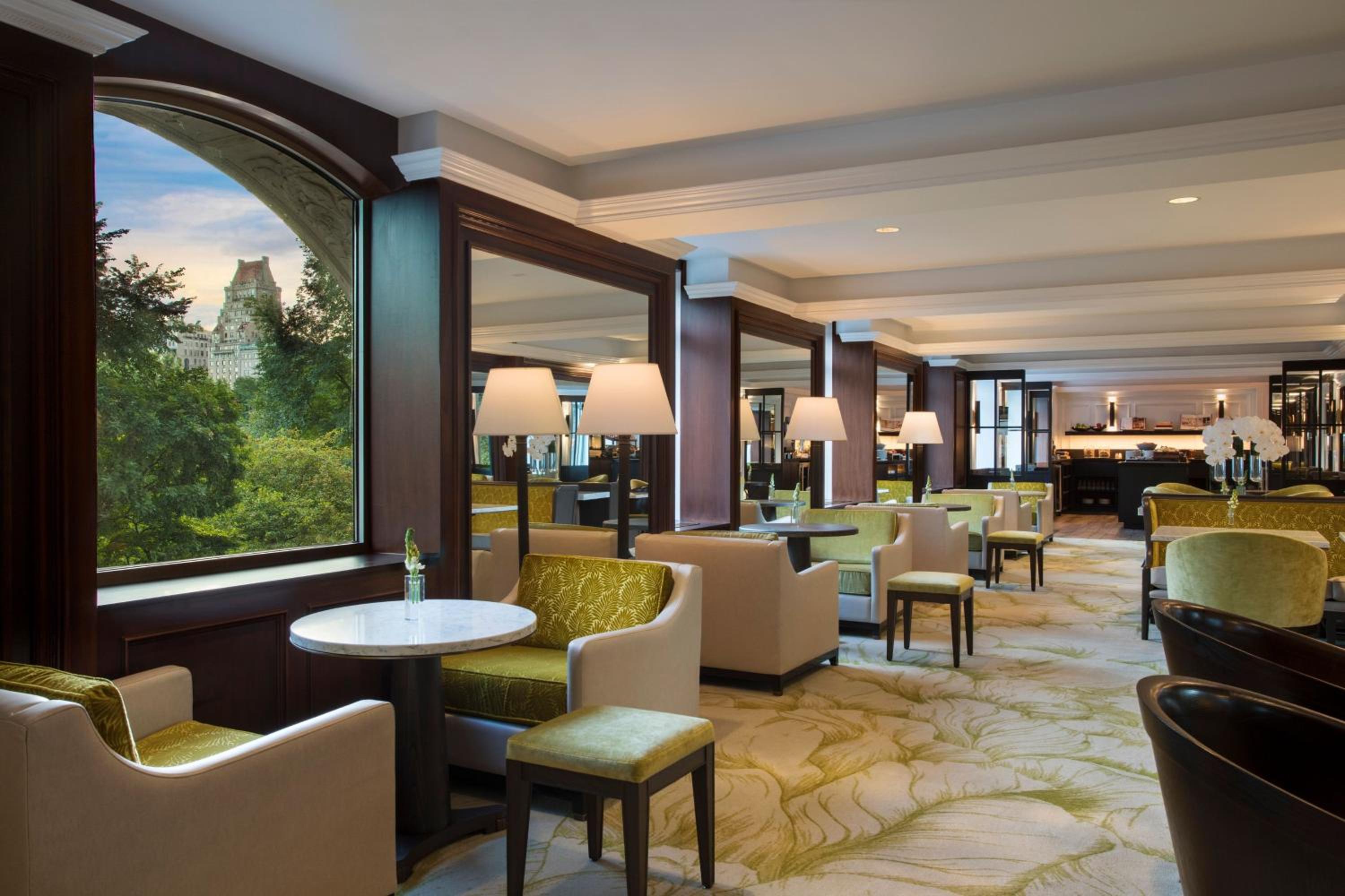Premiere Park View Suite with Club Lounge Access