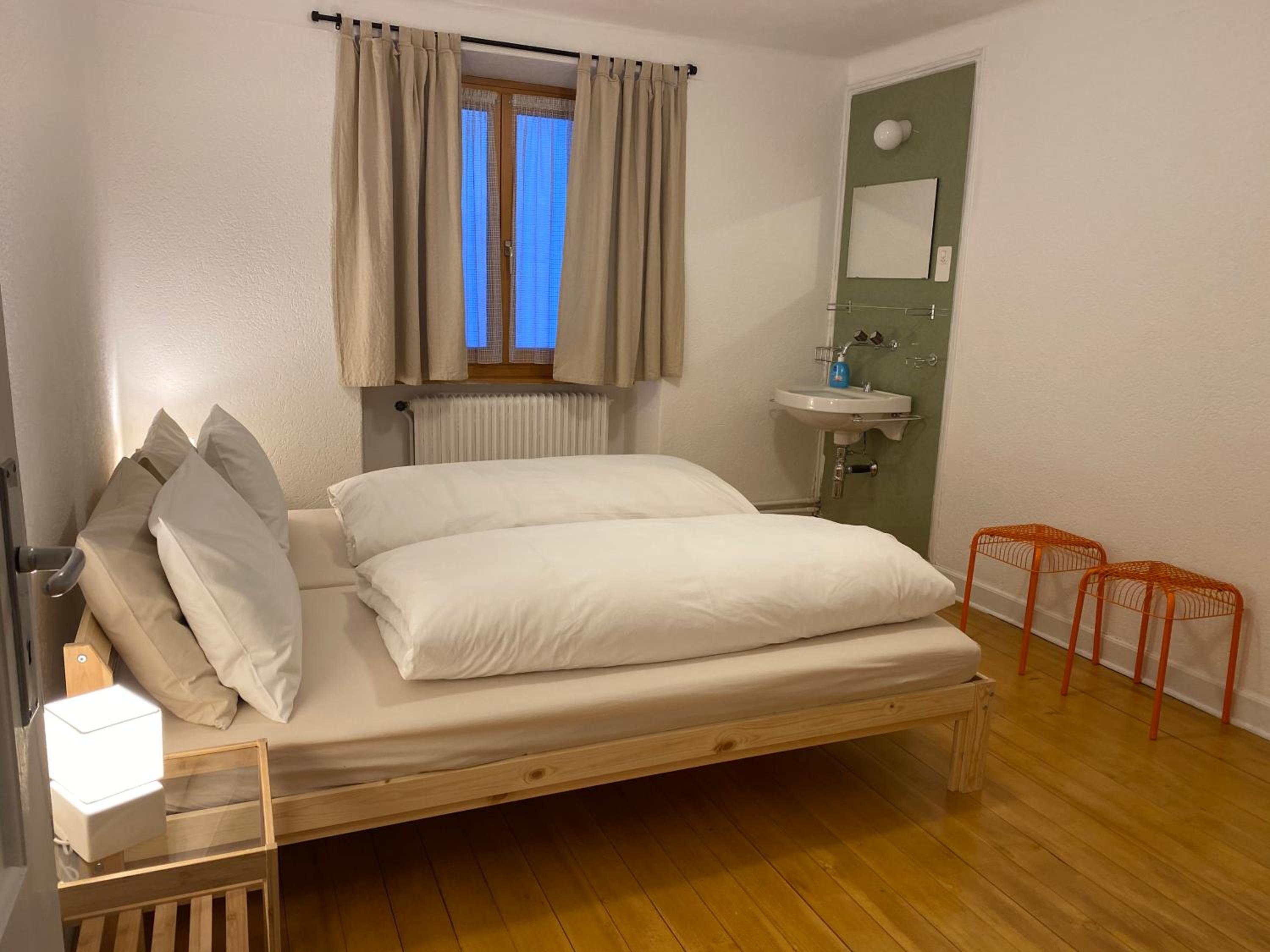Double Room with Mountain View - Photo 4
