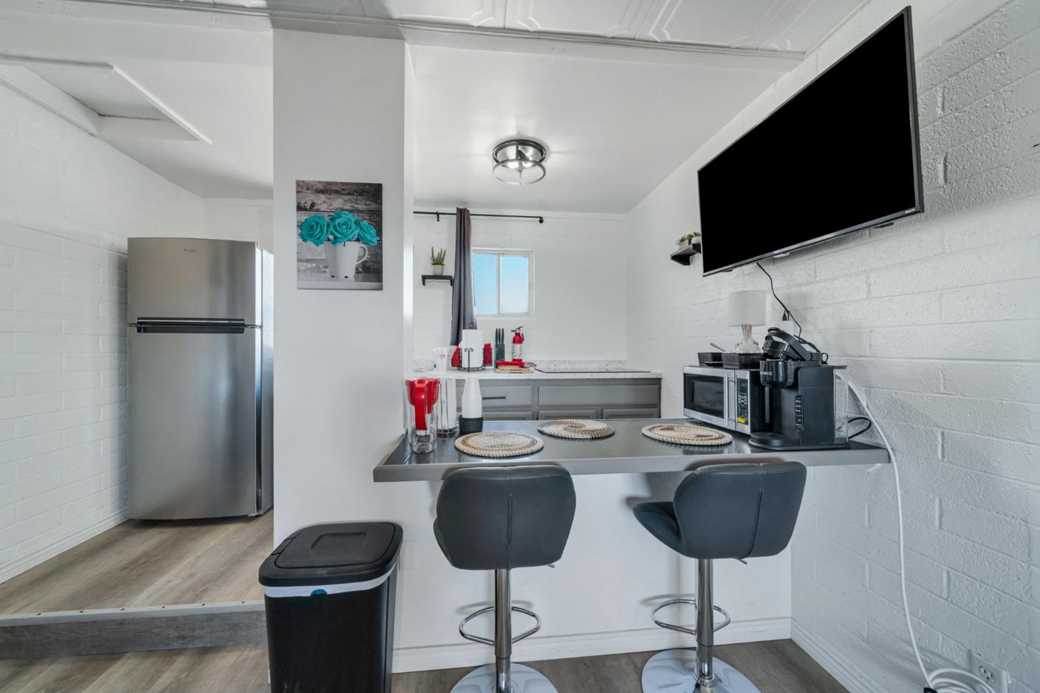 Suite with Balcony - Photo 7