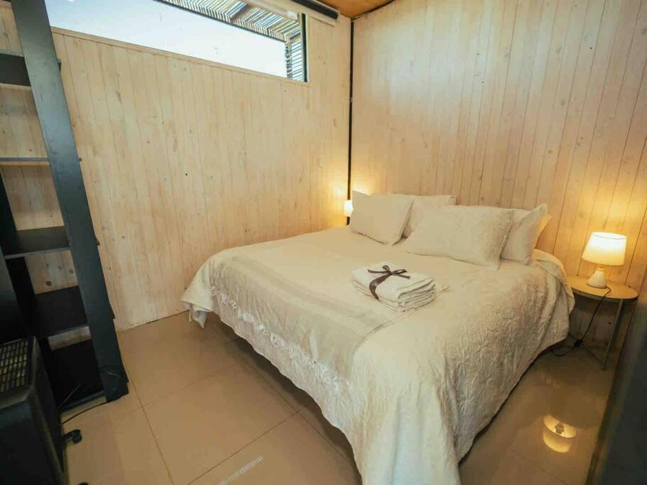 One-Bedroom House photo 1