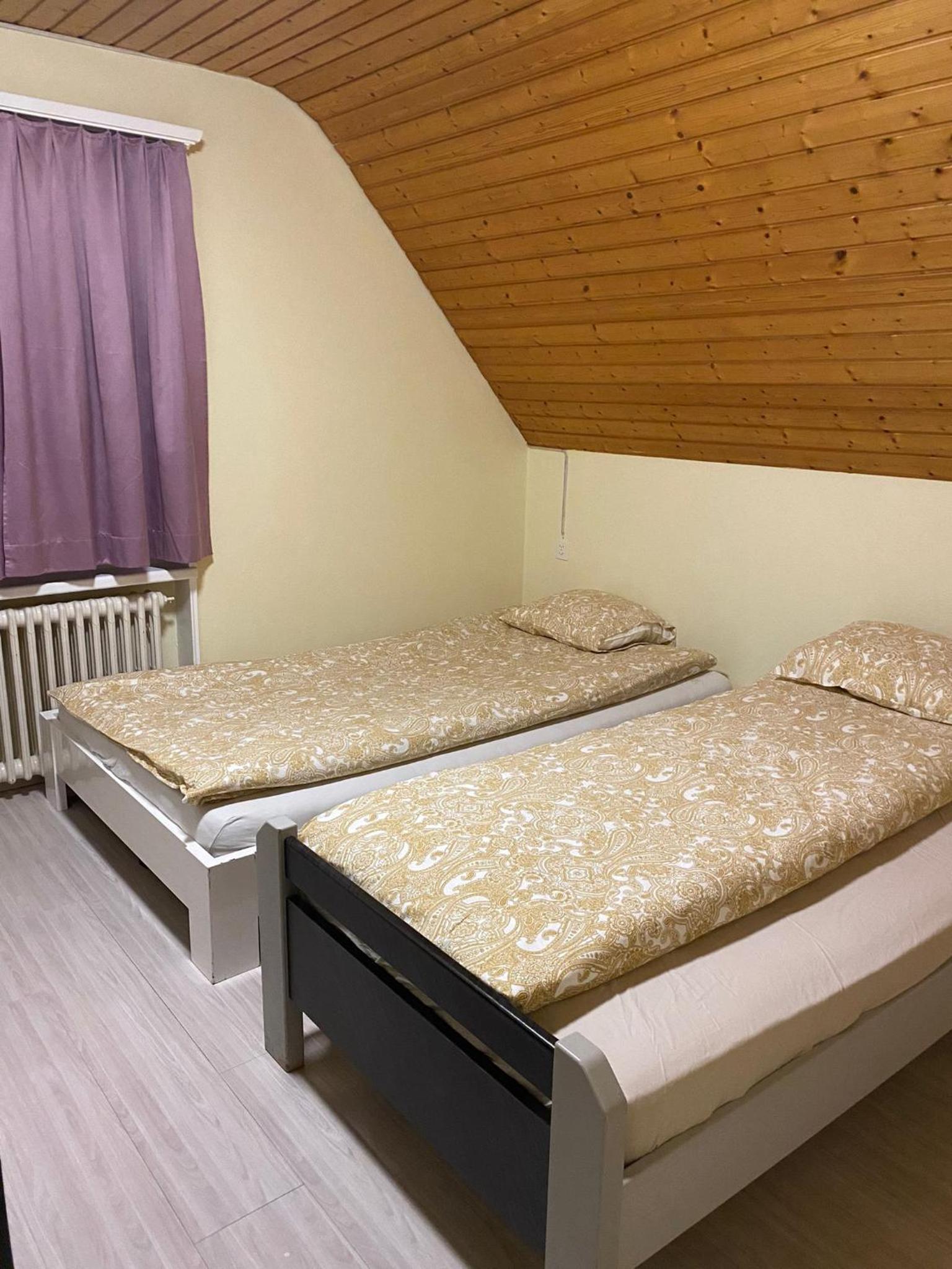 Twin Room With Private Bathroom photo 1