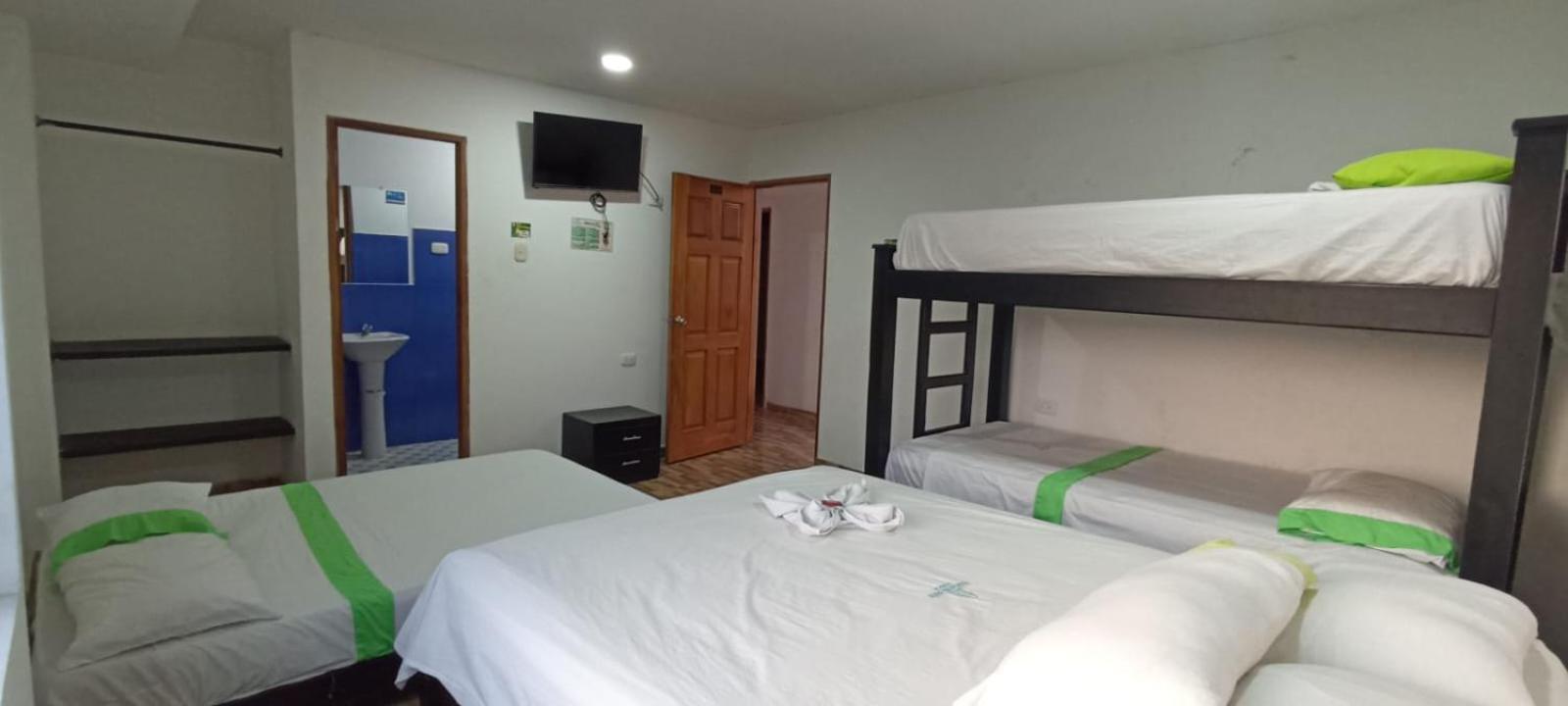 Standard Quadruple Room photo 1
