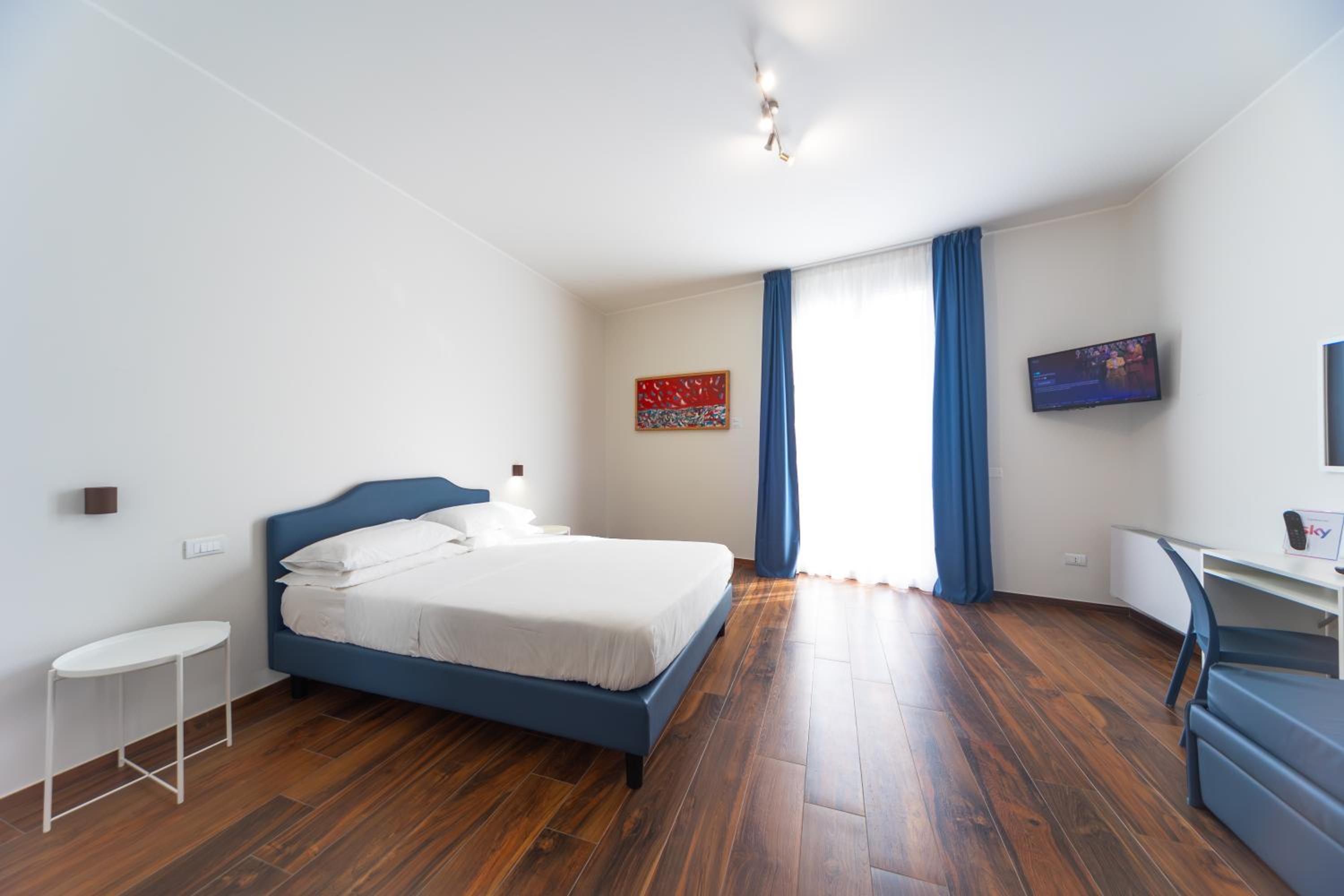 Junior Suite - Photo 1