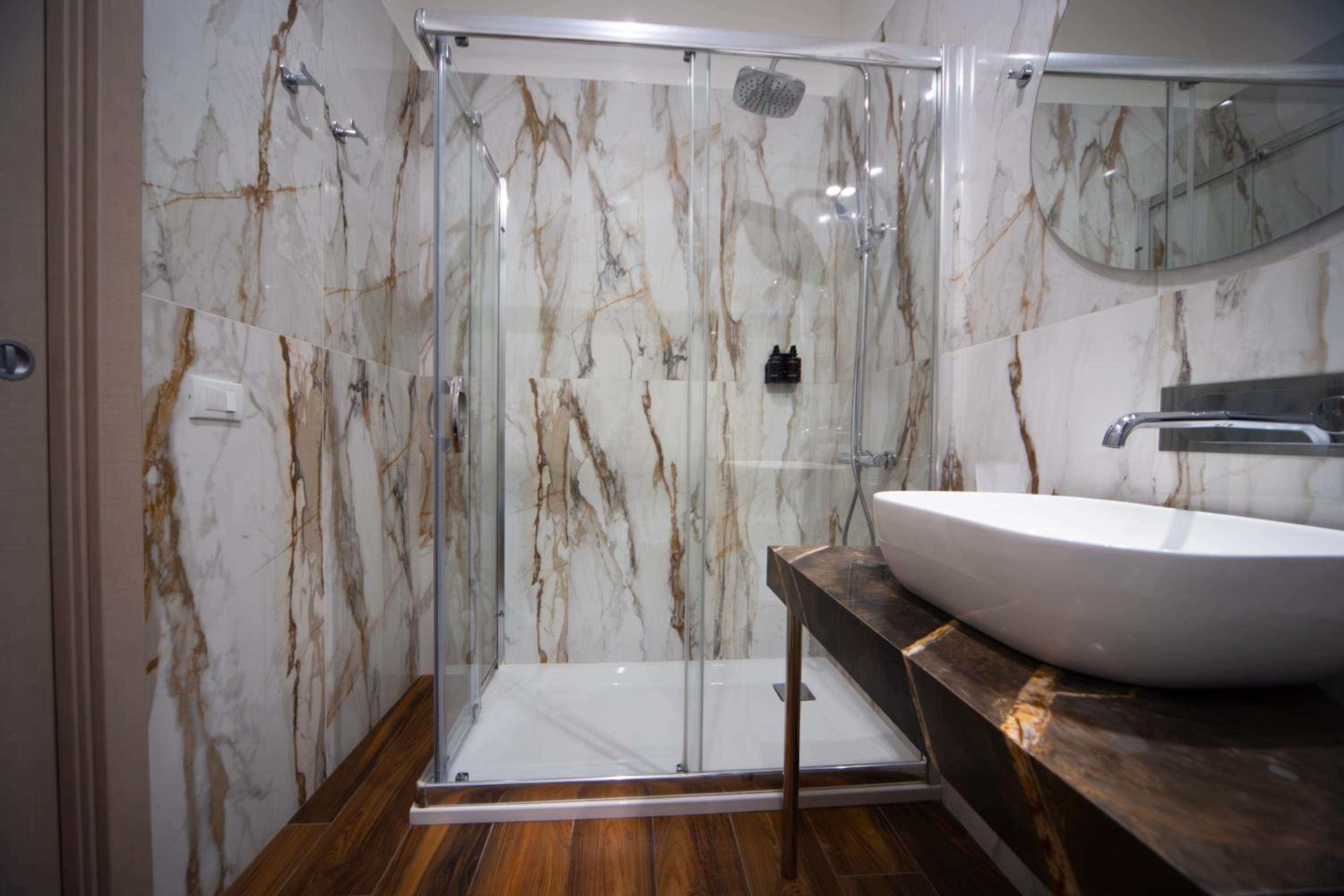 Junior Suite - Photo 9