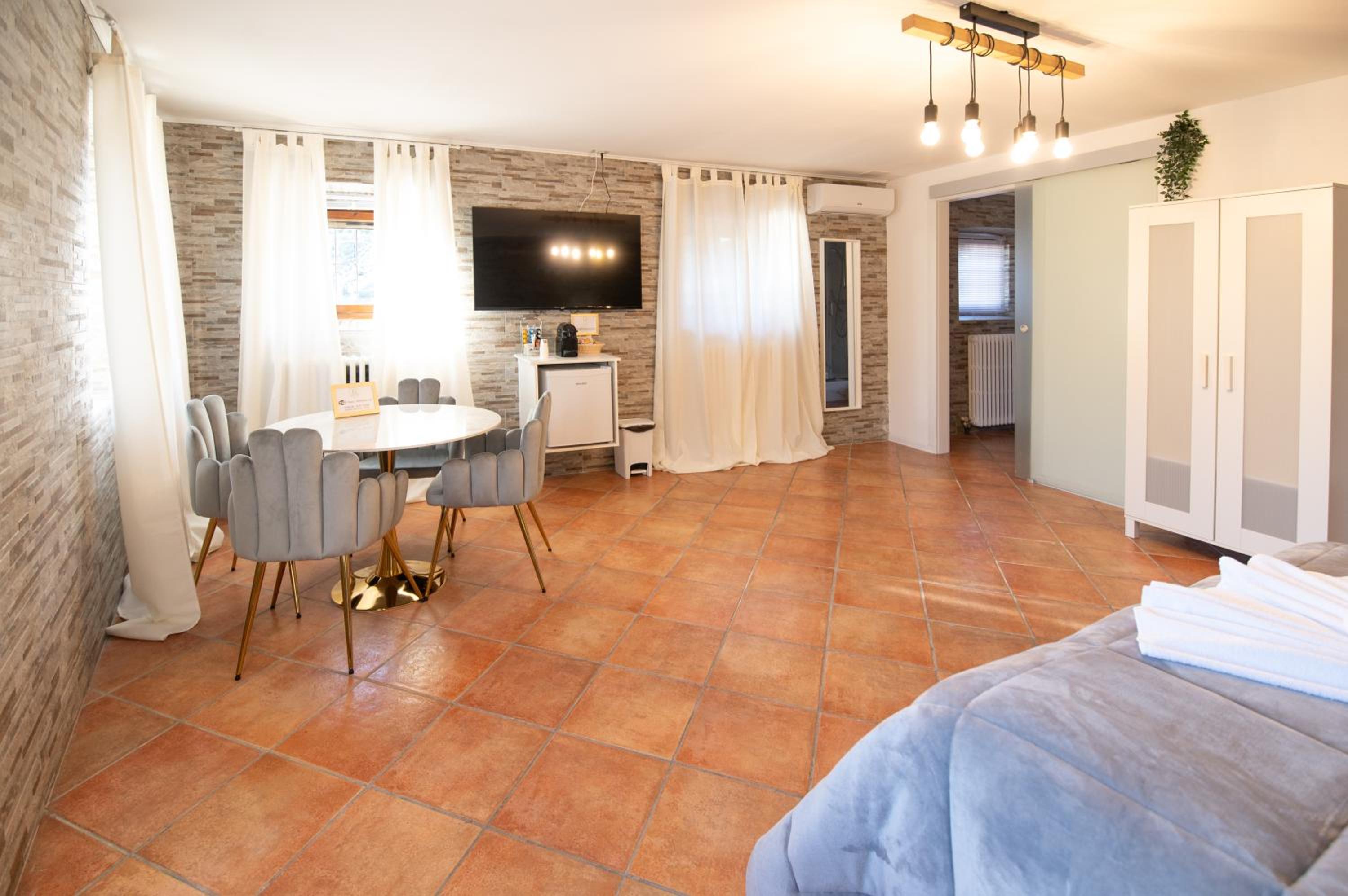 Deluxe Double or Twin Room with River View