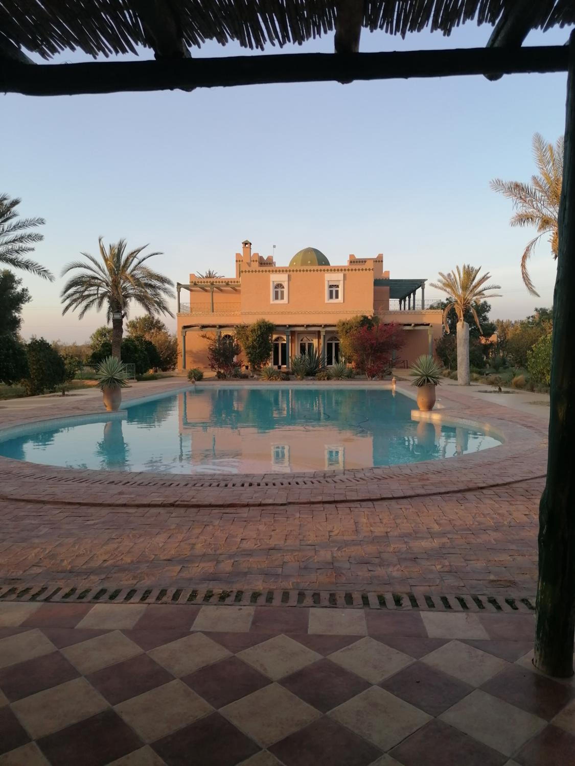 Villa photo 1