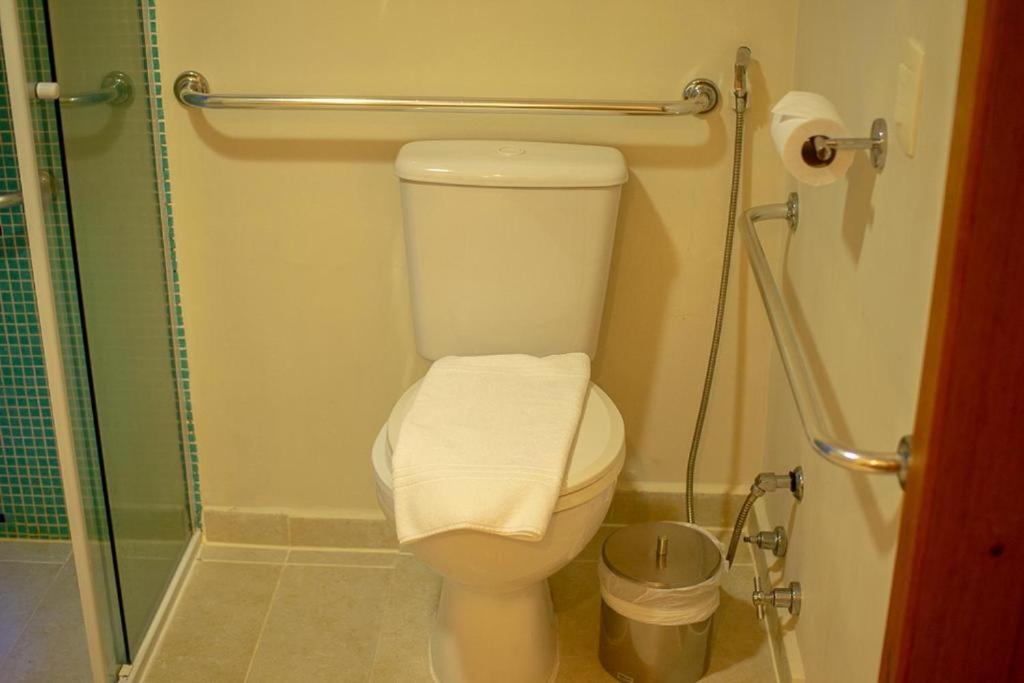 Double or Twin Room - Disability Access photo 2