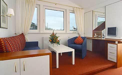 Double Room - Land Side