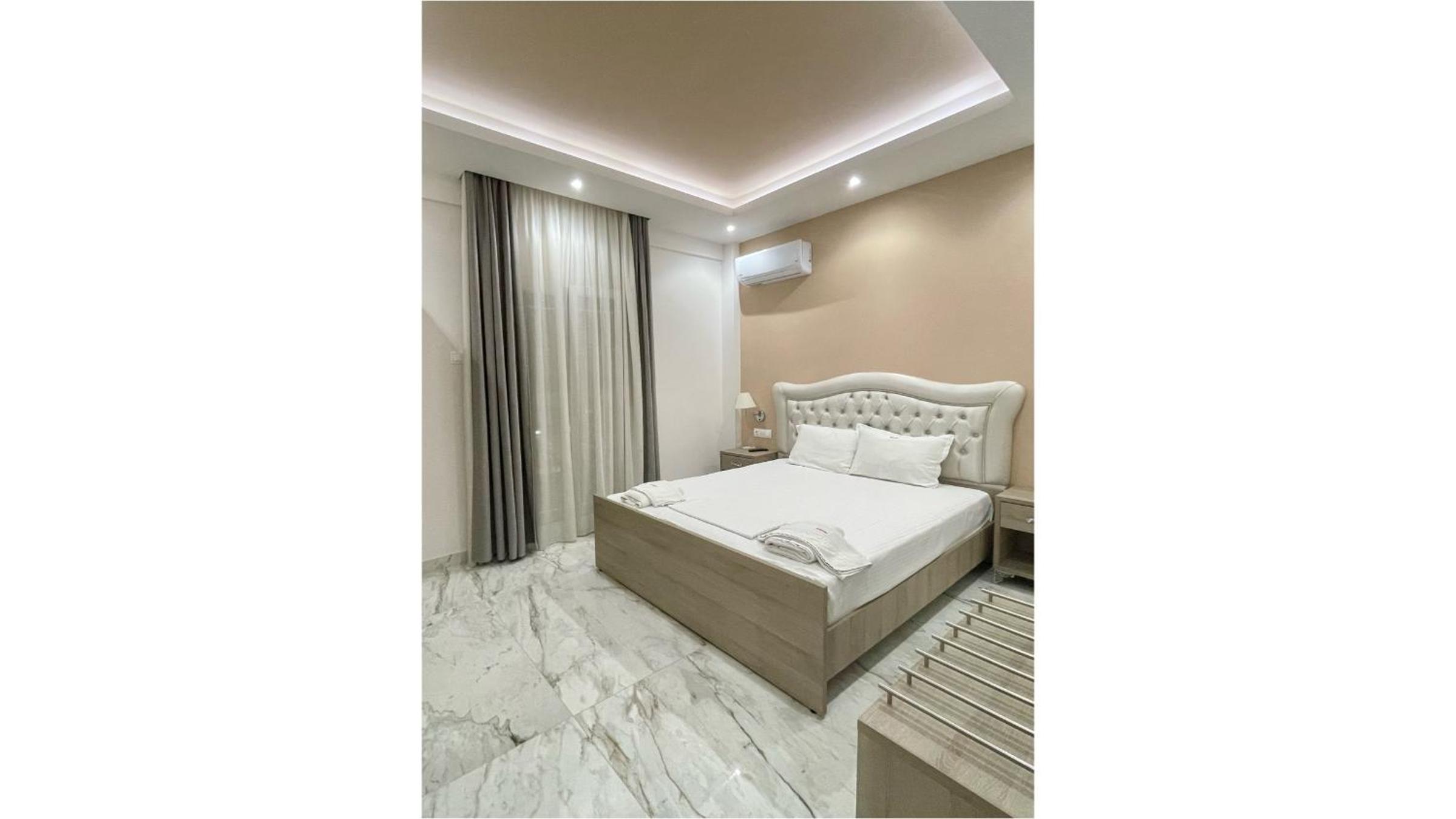 Deluxe Family Suite