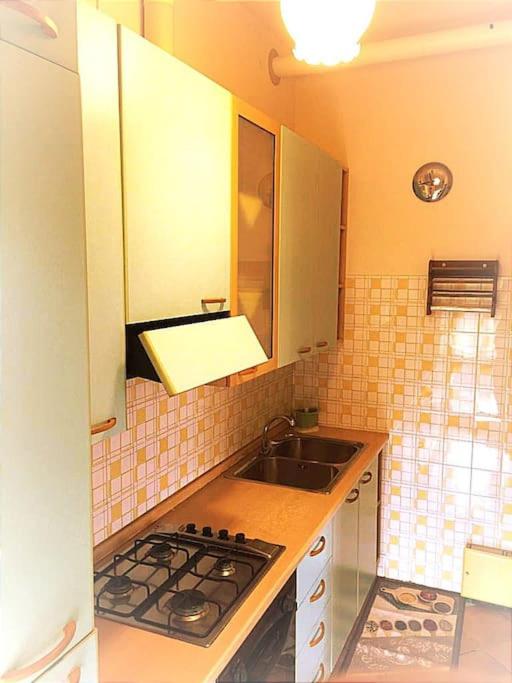 Two-Bedroom House photo 2