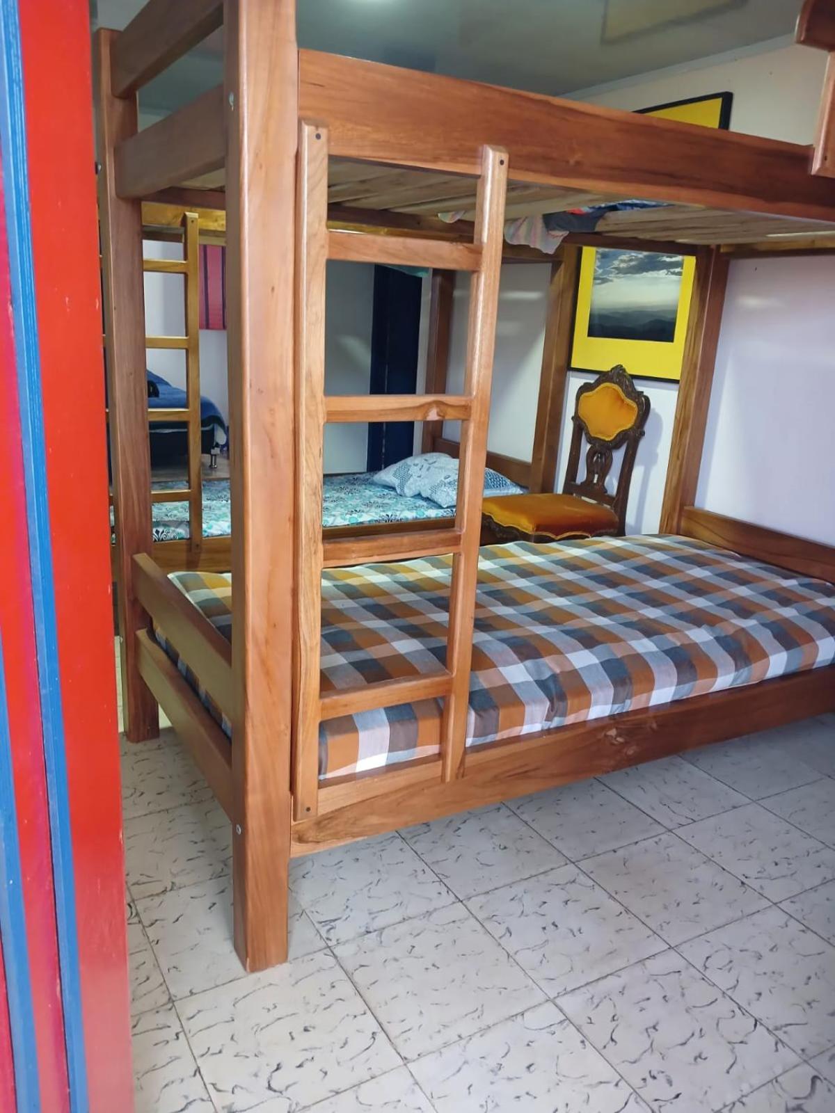 Economy Quadruple Room photo 2