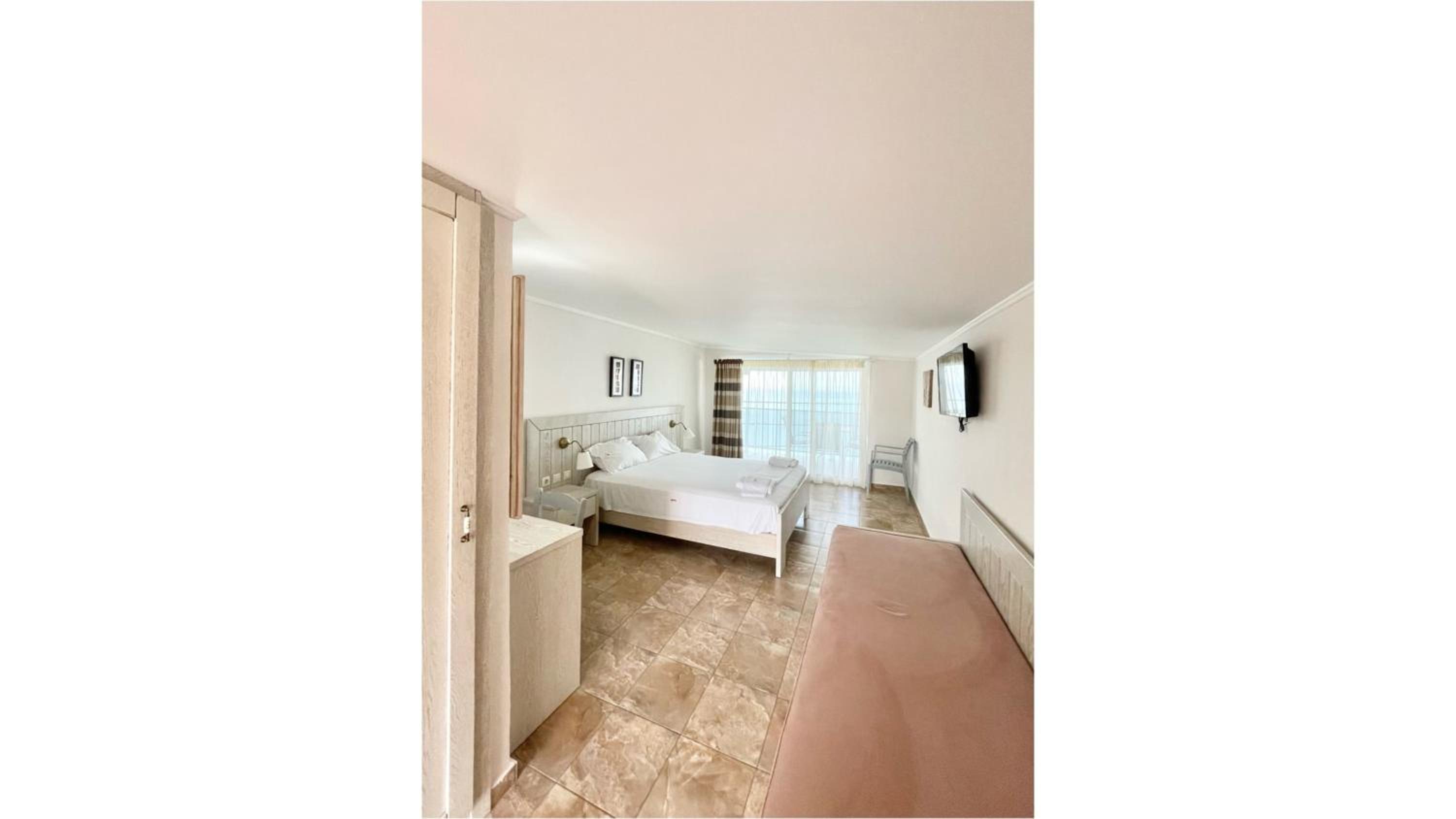 Superior Triple Room with Sea View