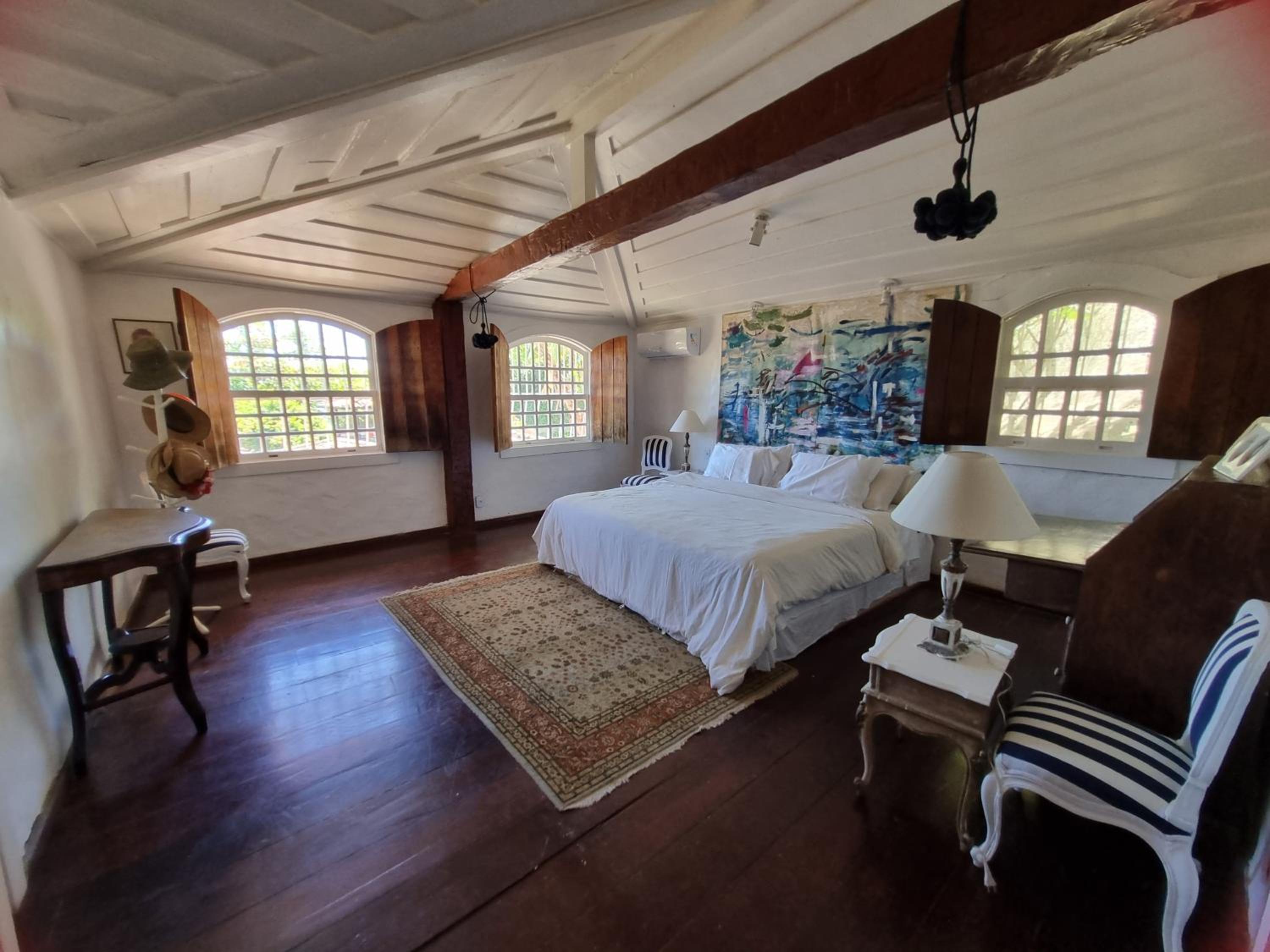 King Suite with Sea View