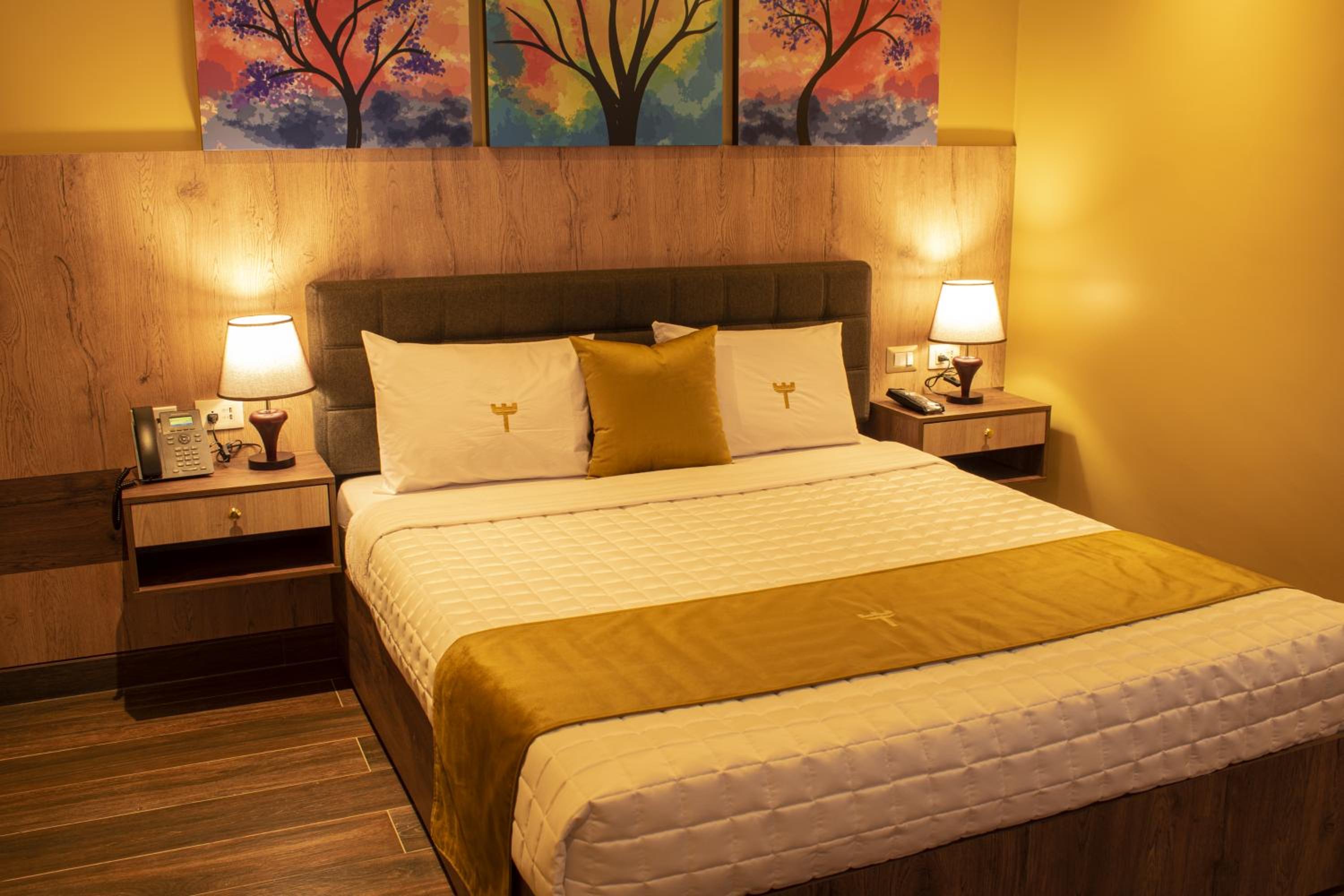 Double Room with Two Double Beds photo 3