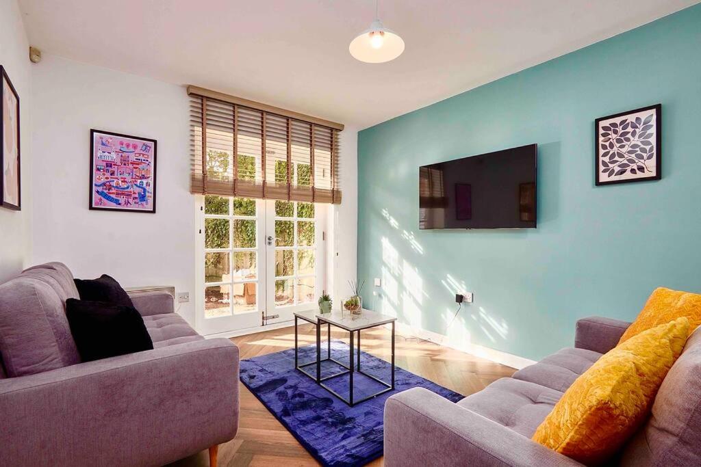 Two-Bedroom Apartment photo 1