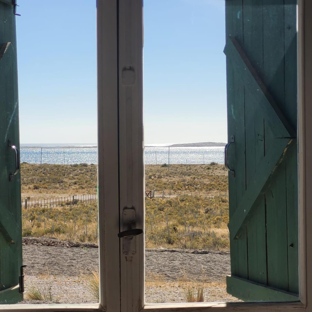 Deluxe Double Room with Sea View photo 2