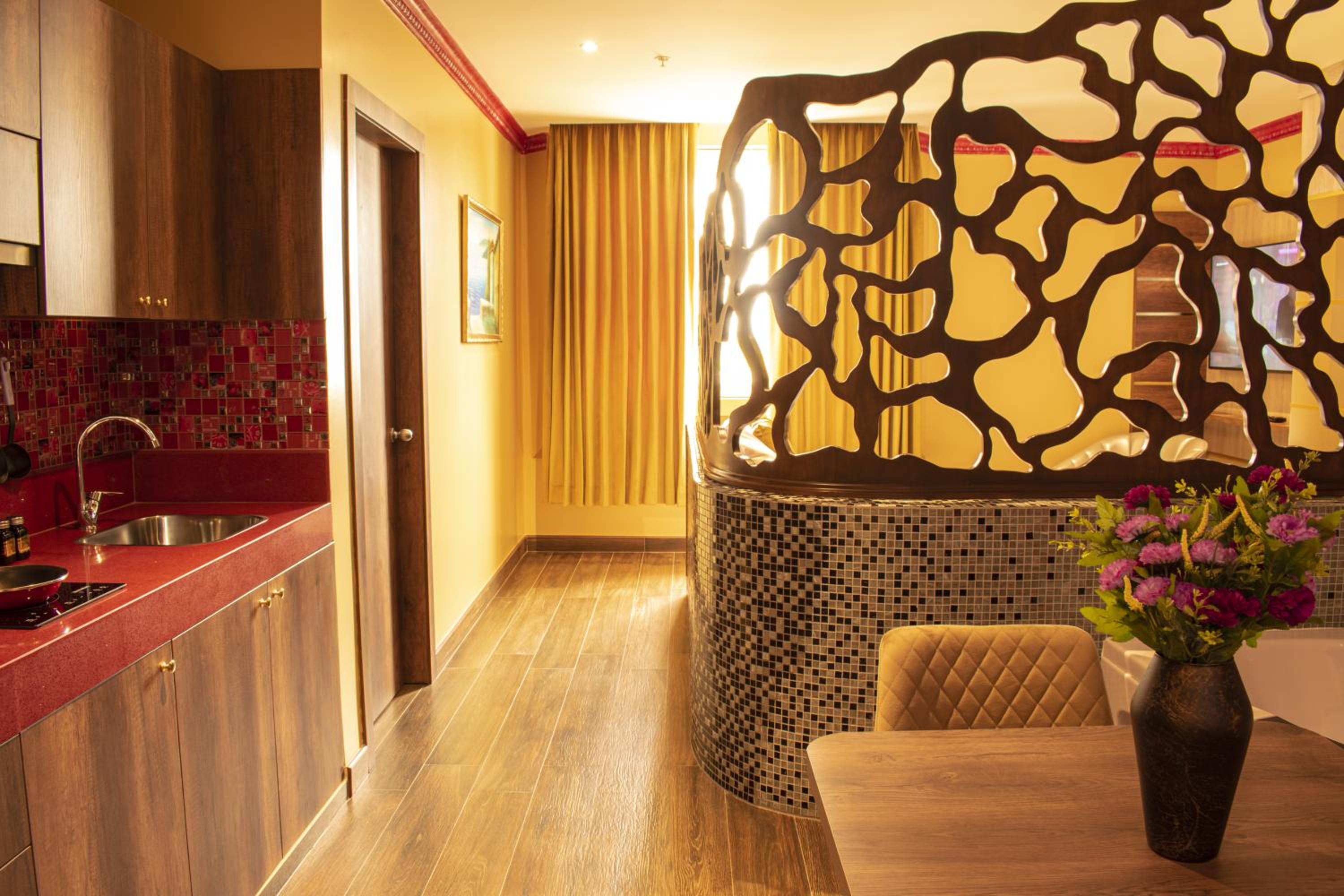 King Suite with Spa Bath