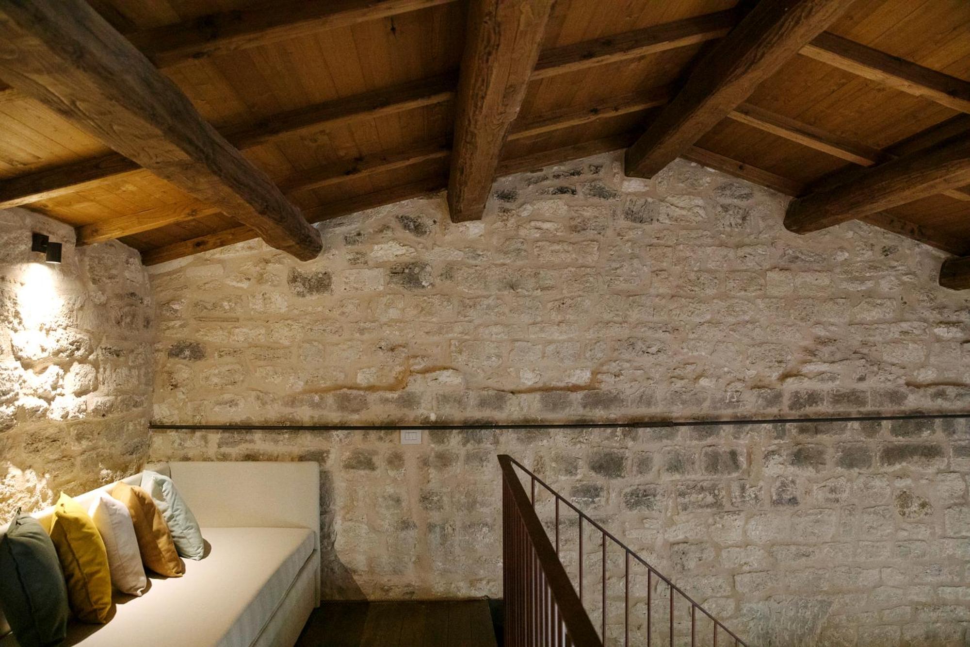 Superior Quadruple Room - Photo 5