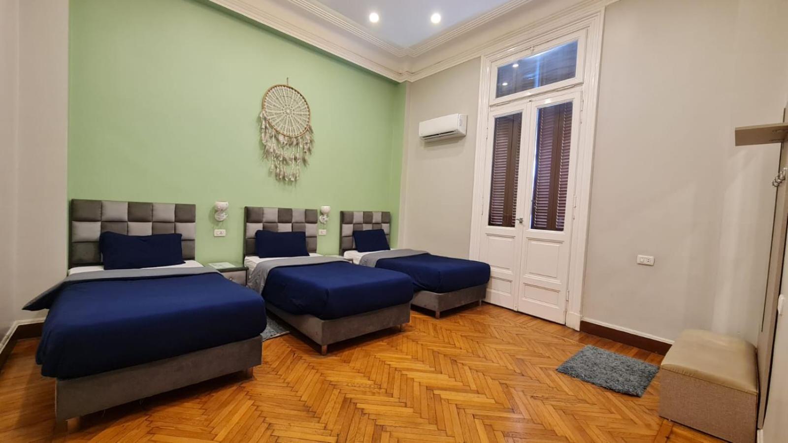 Triple Room with City View