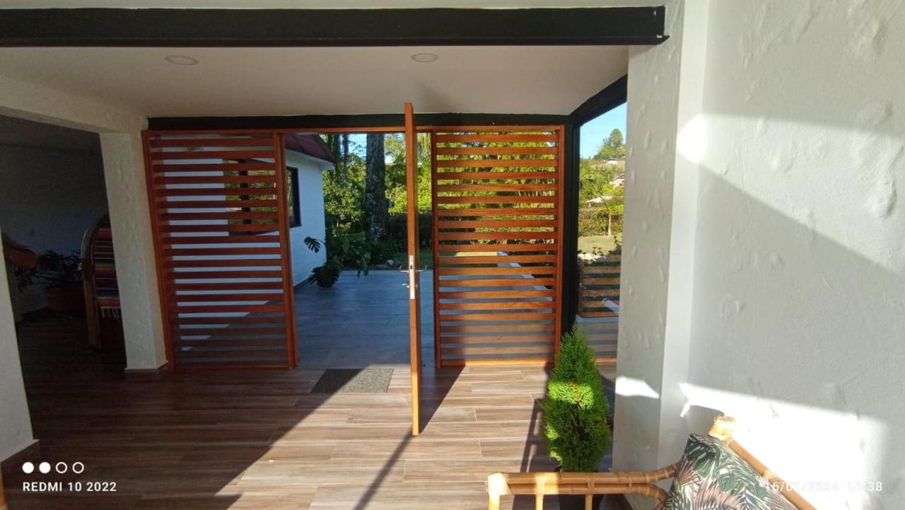 Villa photo 3