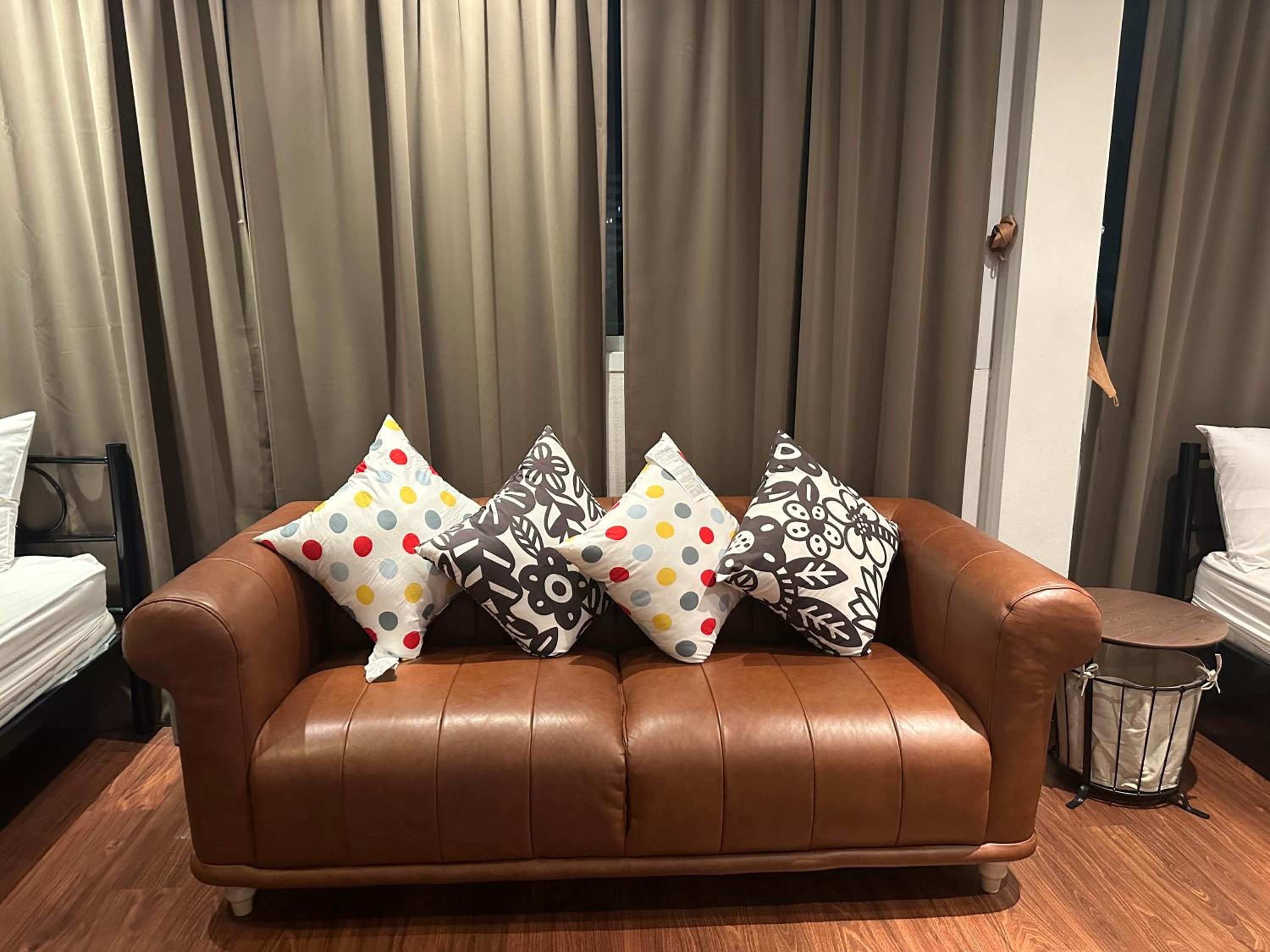 Standard Family Room - Photo 7