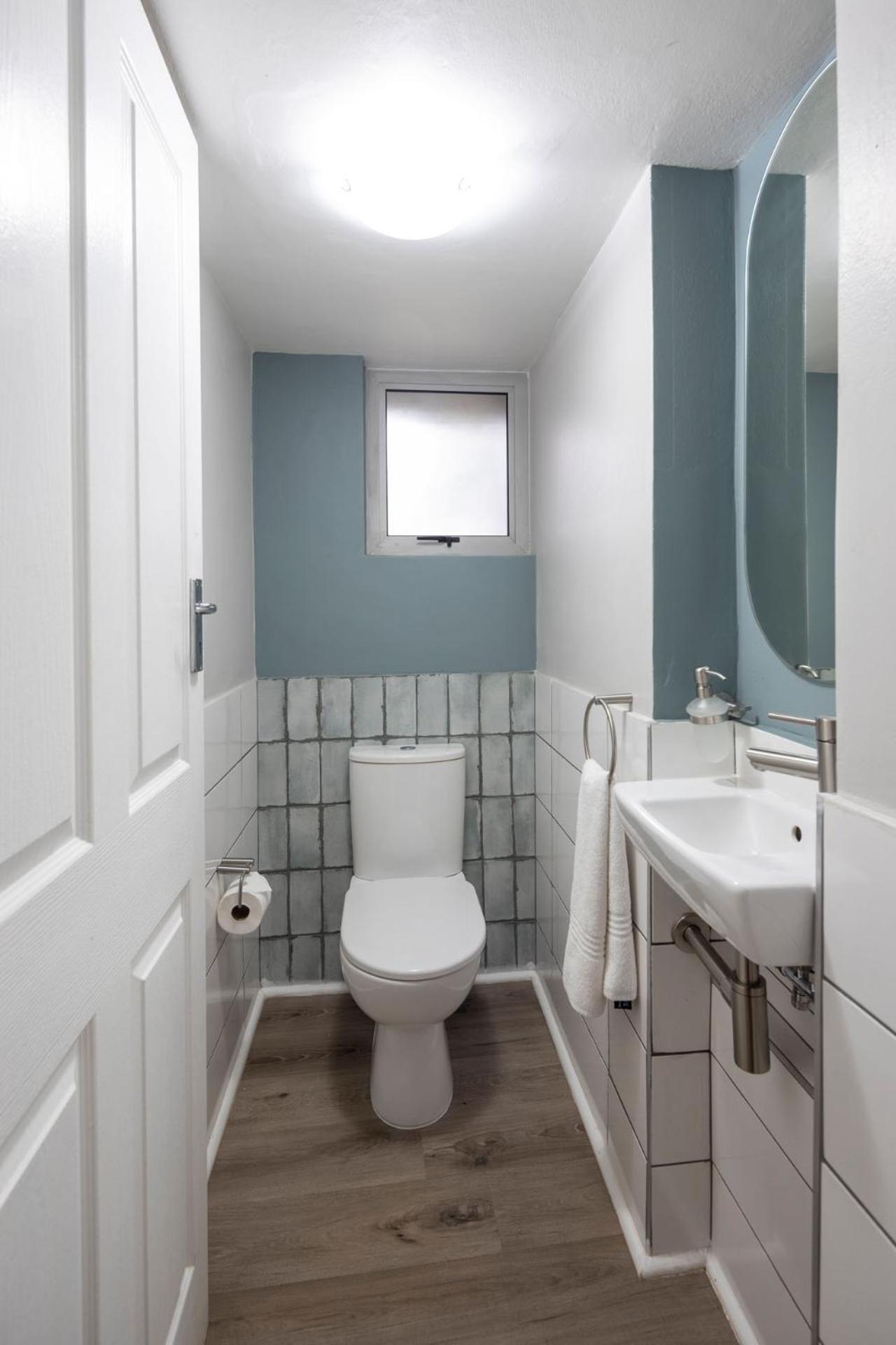Deluxe 2 Bedroom, 4 Sleeper, Duplex - Photo 7