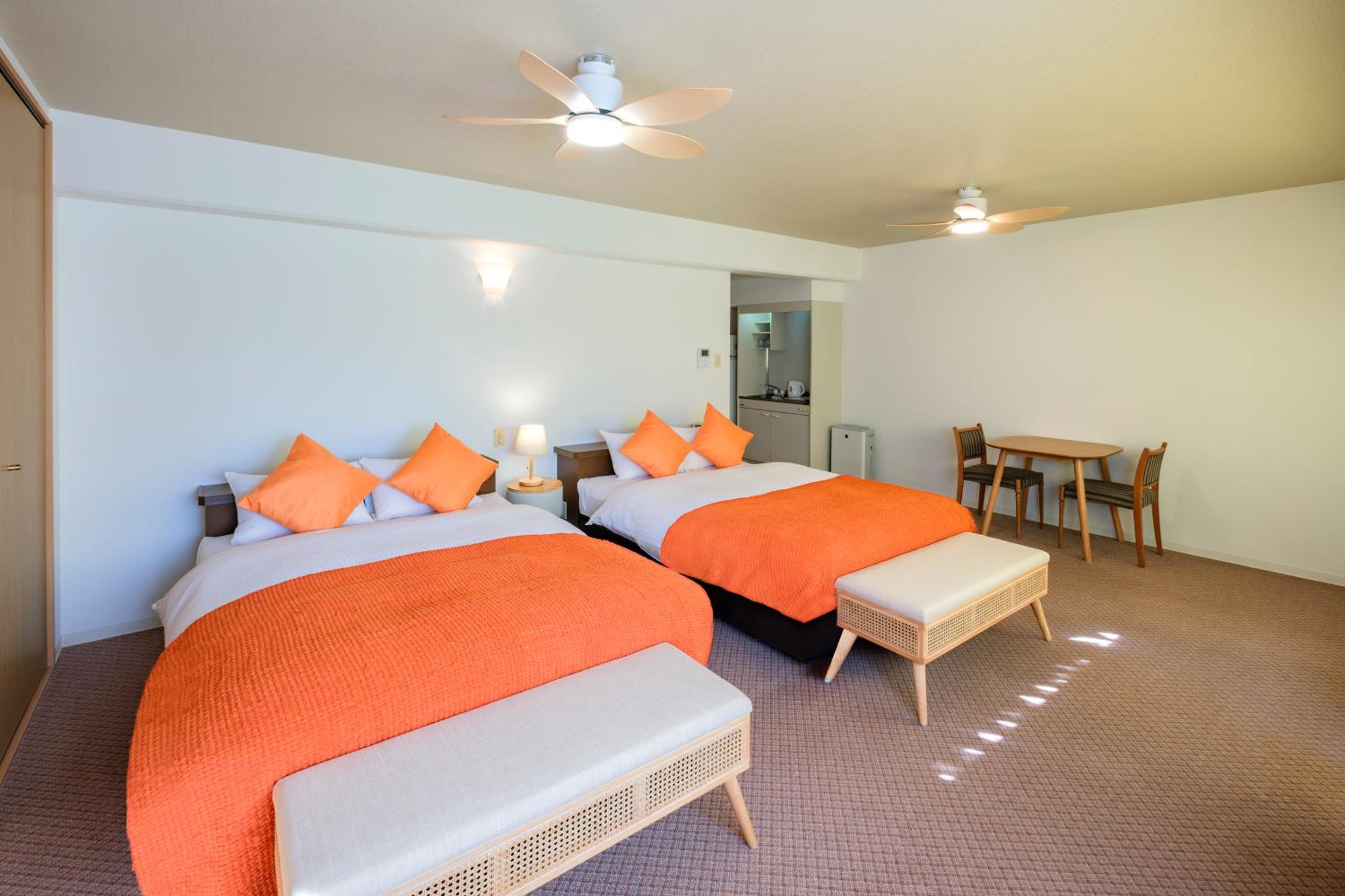 Junior Suite Room (2 Double Beds) - Non-Smoking - Cleaning Fee Extra - No Cleaning for Consecutive Night Stays