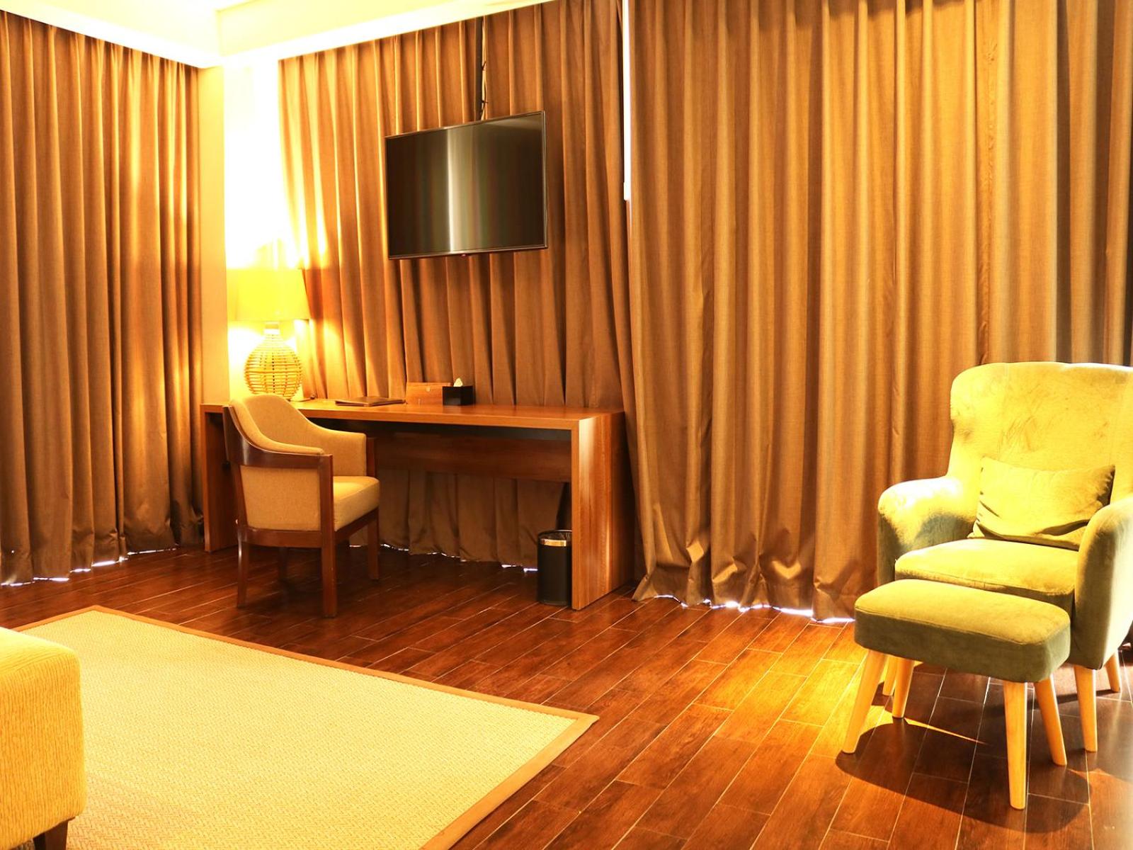 Emersia Suite - Photo 8