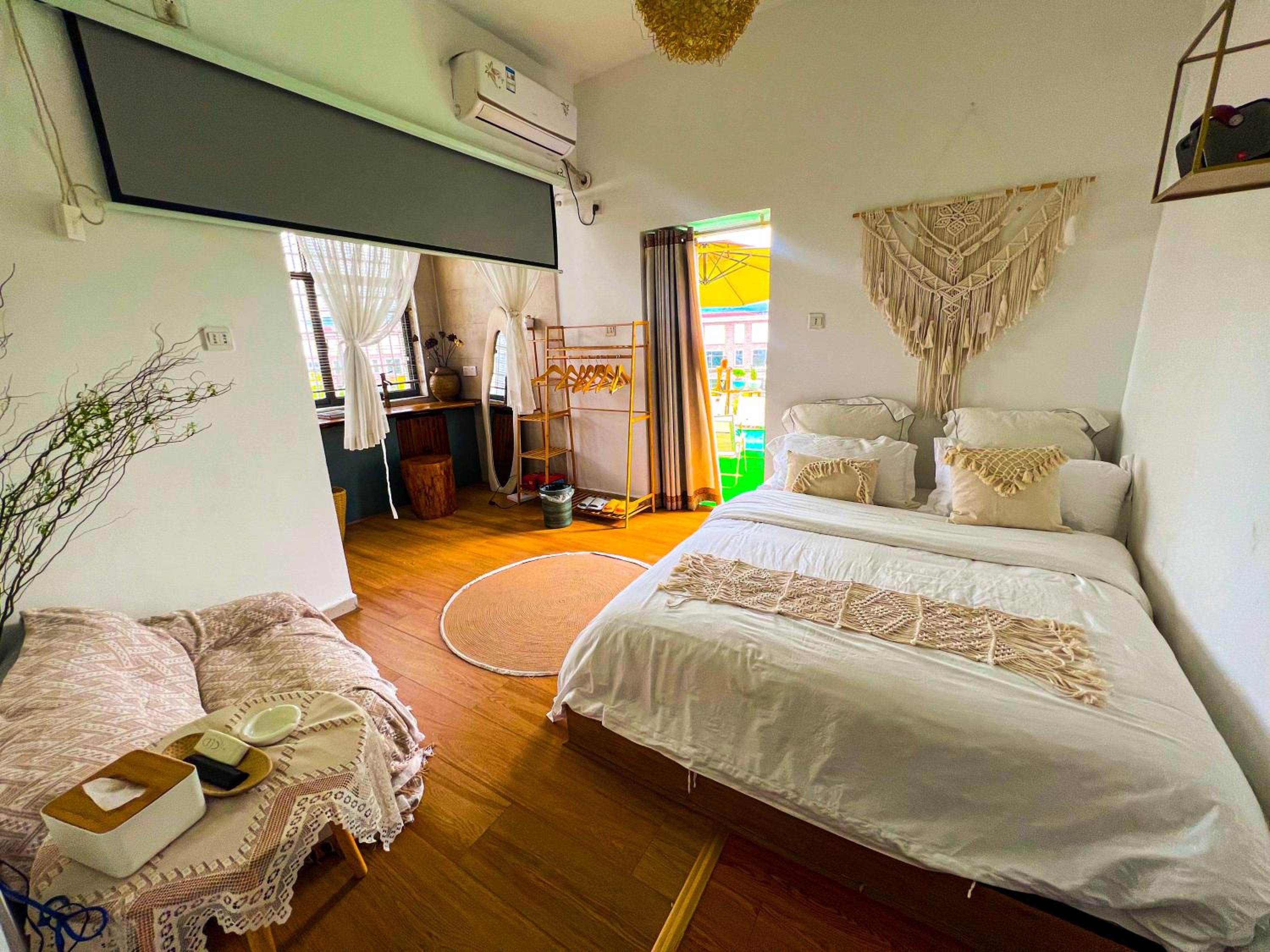 Superior Suite with Mountain View