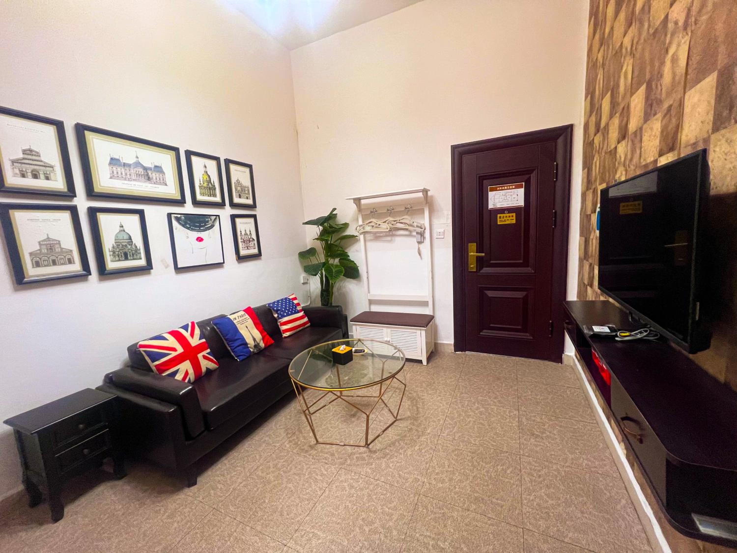 One-Bedroom Suite