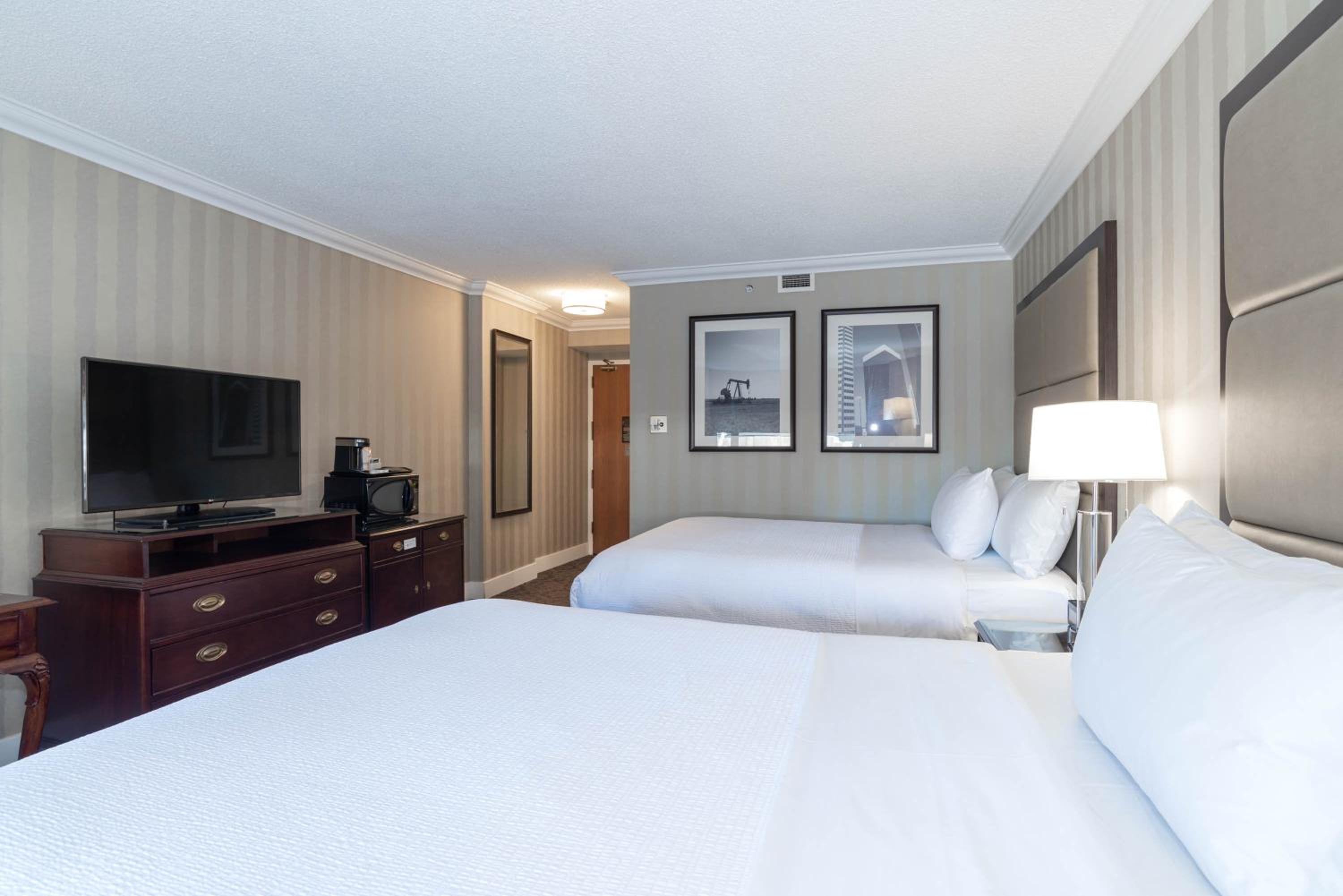 Deluxe Room, 2 Double Beds, Middle Floors - Photo 4
