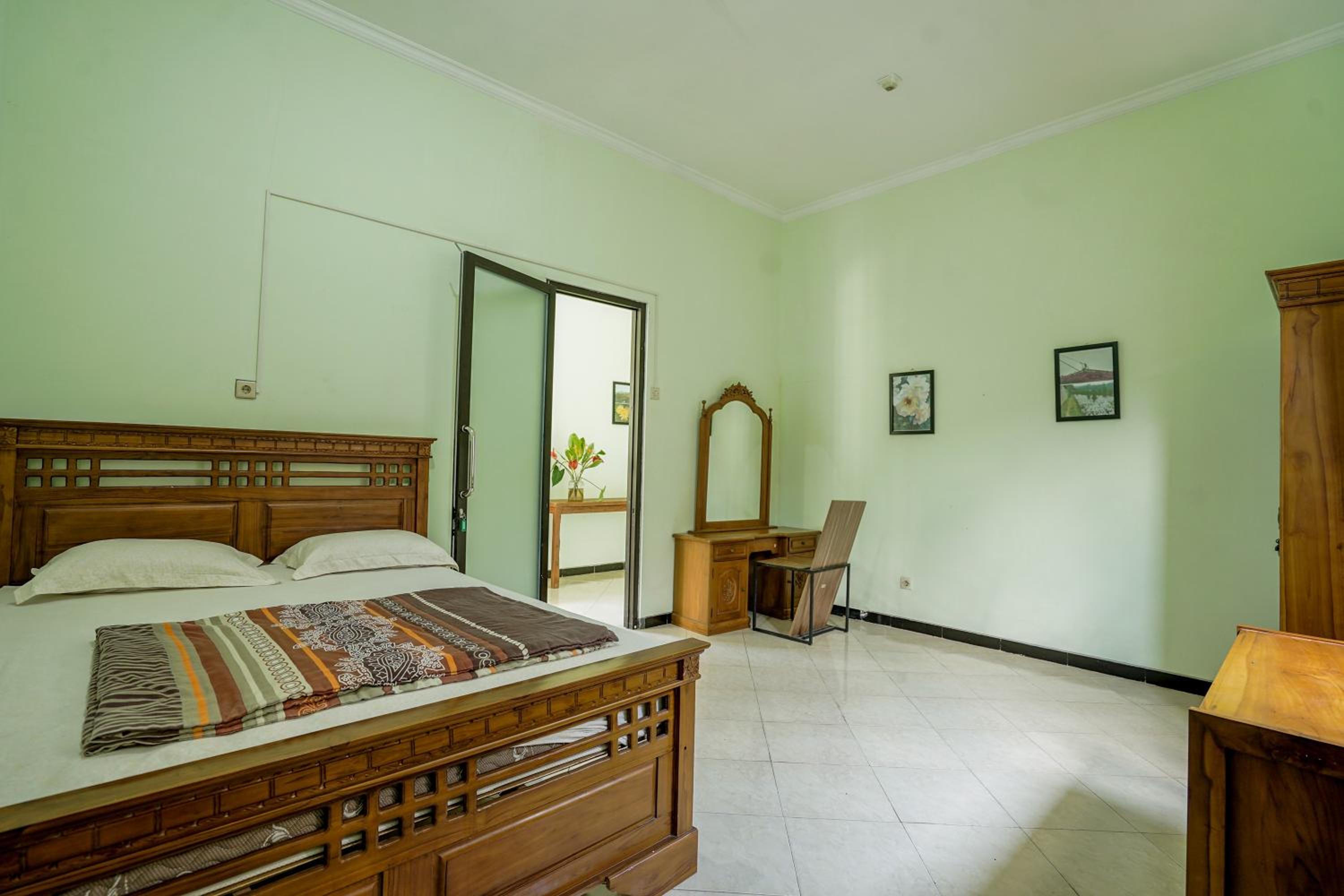 Two-Bedroom Villa - Photo 19