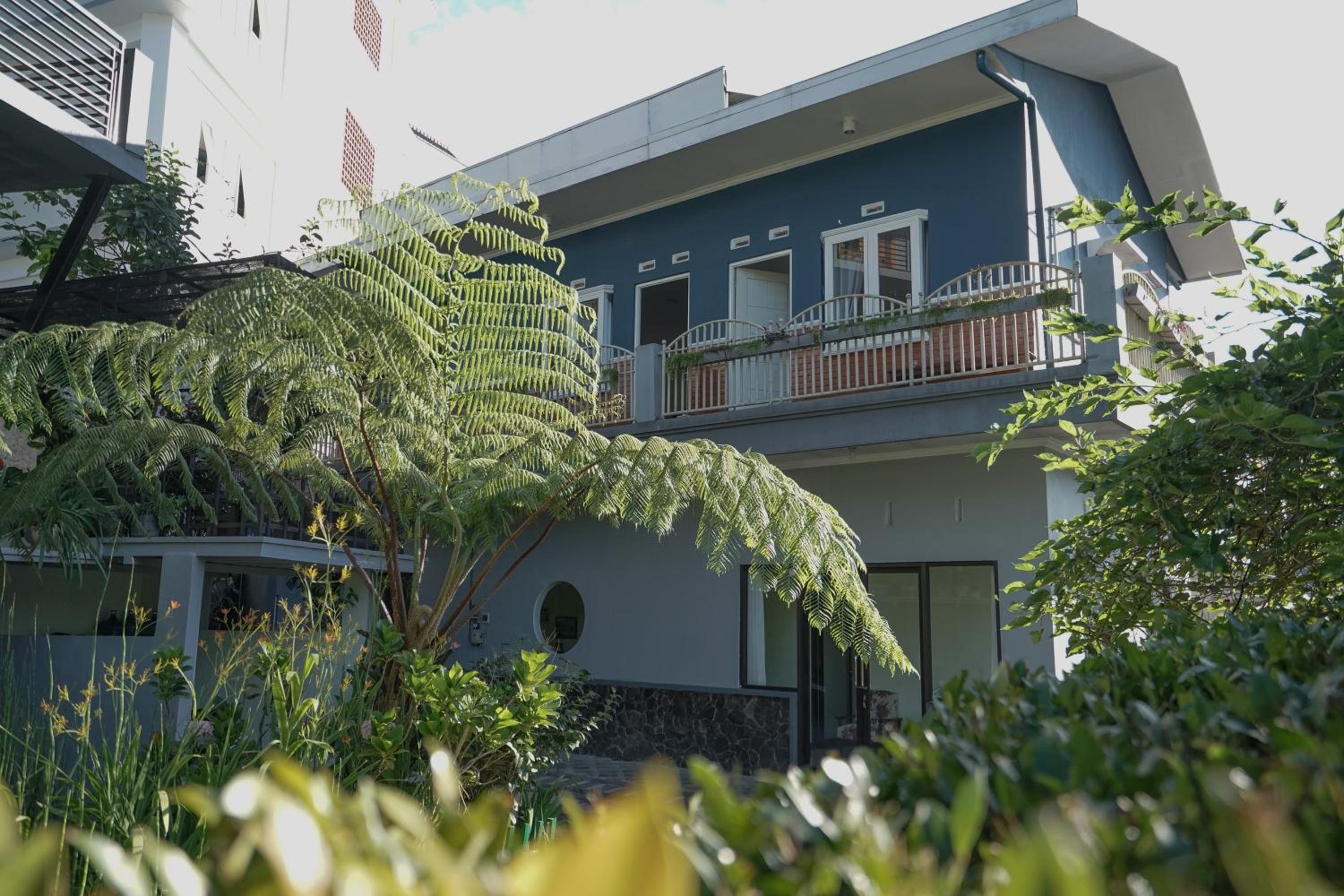 Two-Bedroom Villa - Photo 3