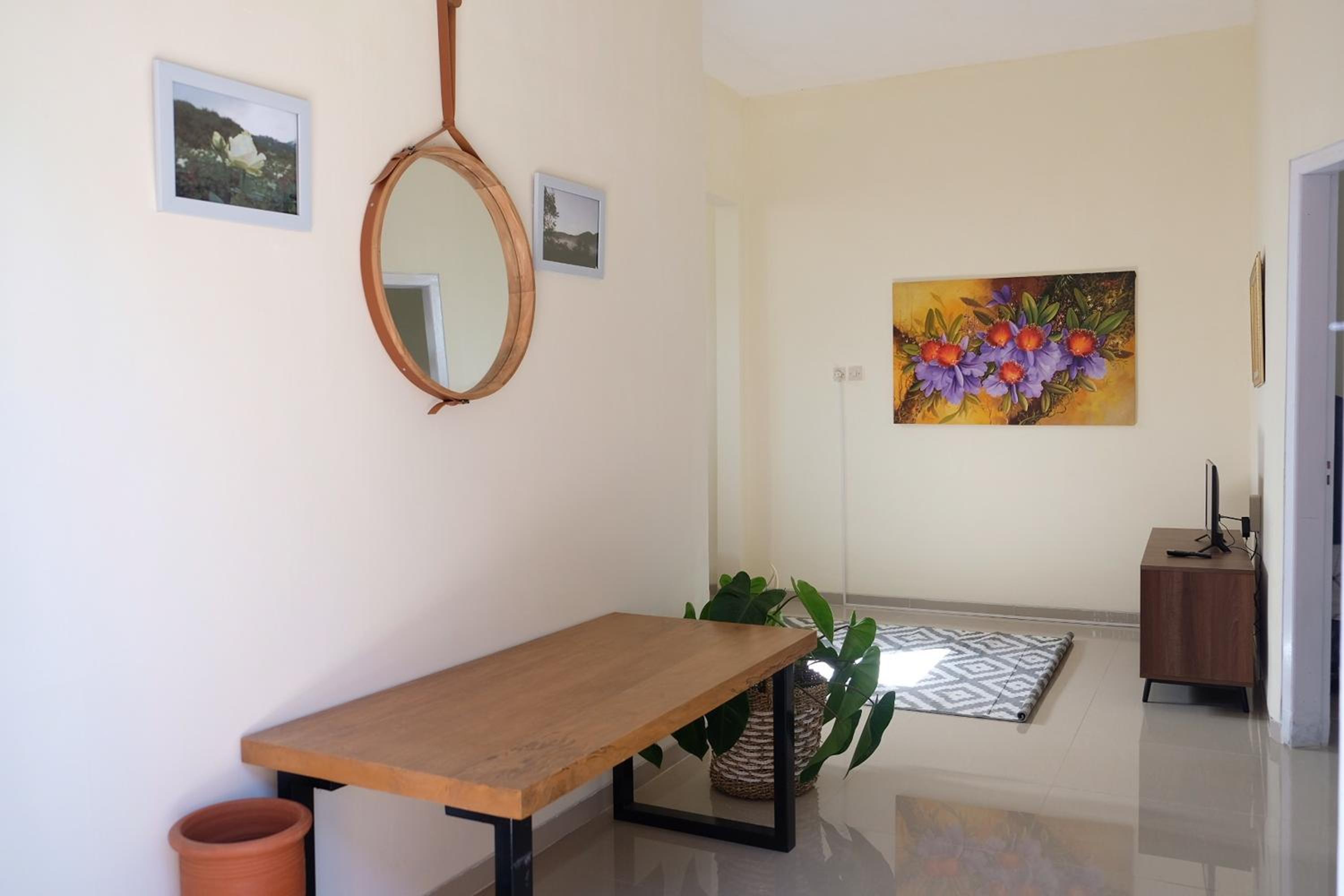 Two-Bedroom Villa - Photo 7